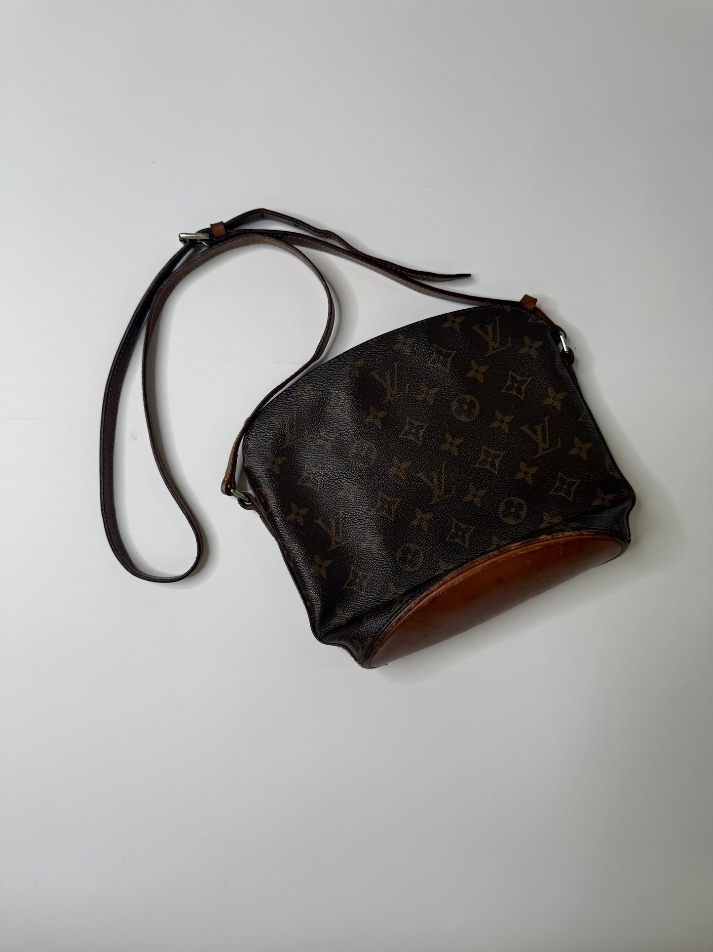 LOUIS VUITTON VINTAGE MONOGRAM CROSSBODY BAG