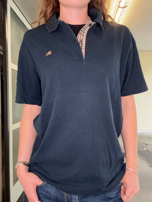 VINTAGE DARK BLUE BURBERRY SIGNATURE POLO (L, slim)