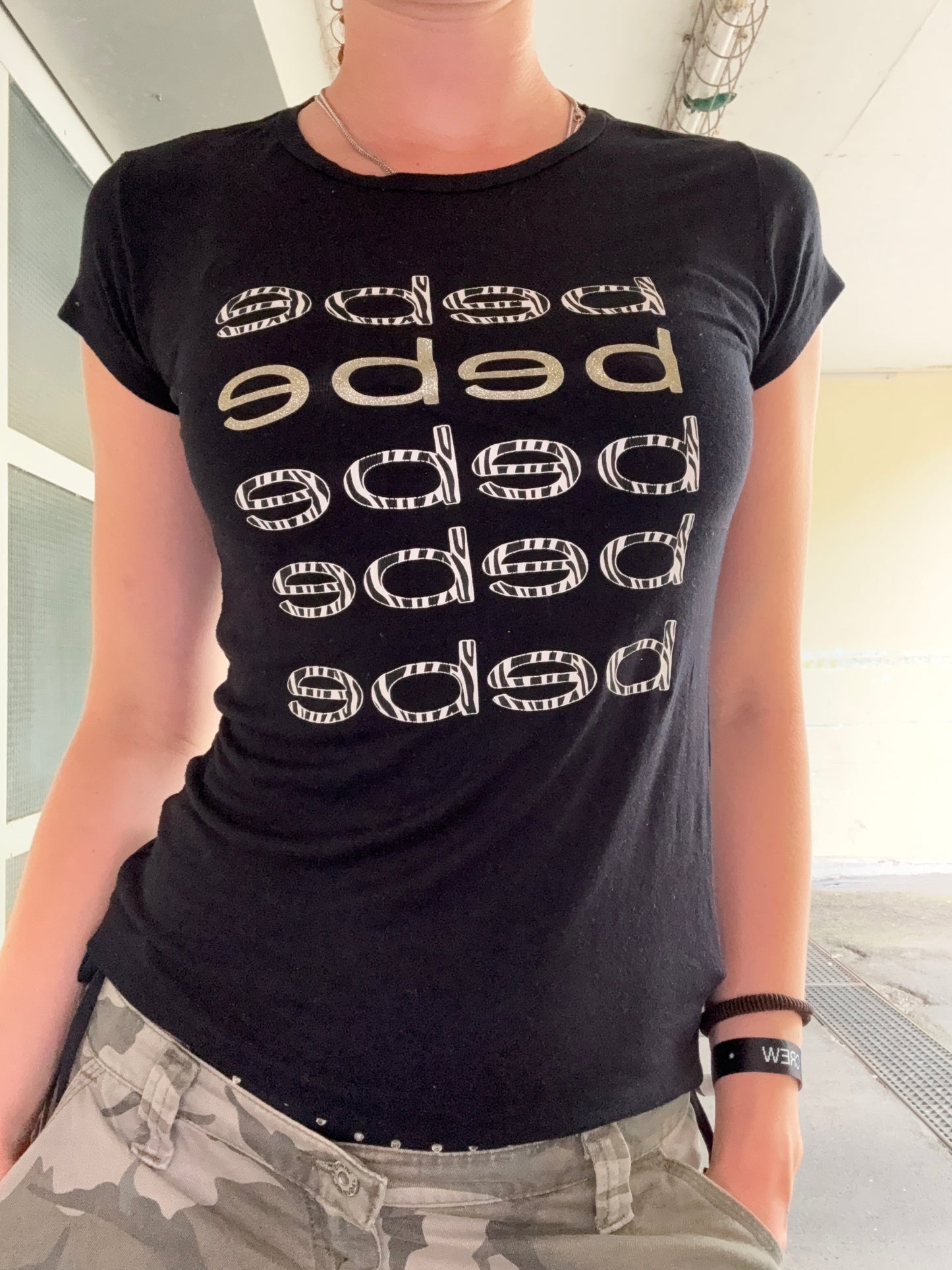 VINTAGE BEBE SHIRT (M)