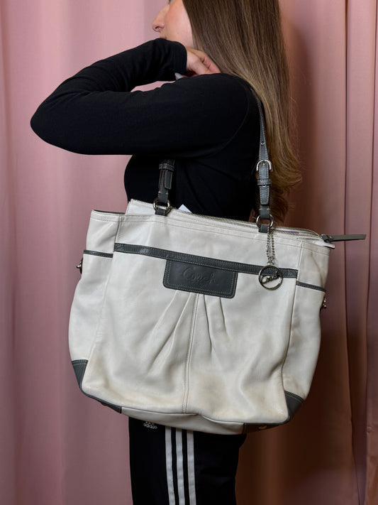 COACH PURSE REAL LEATHER