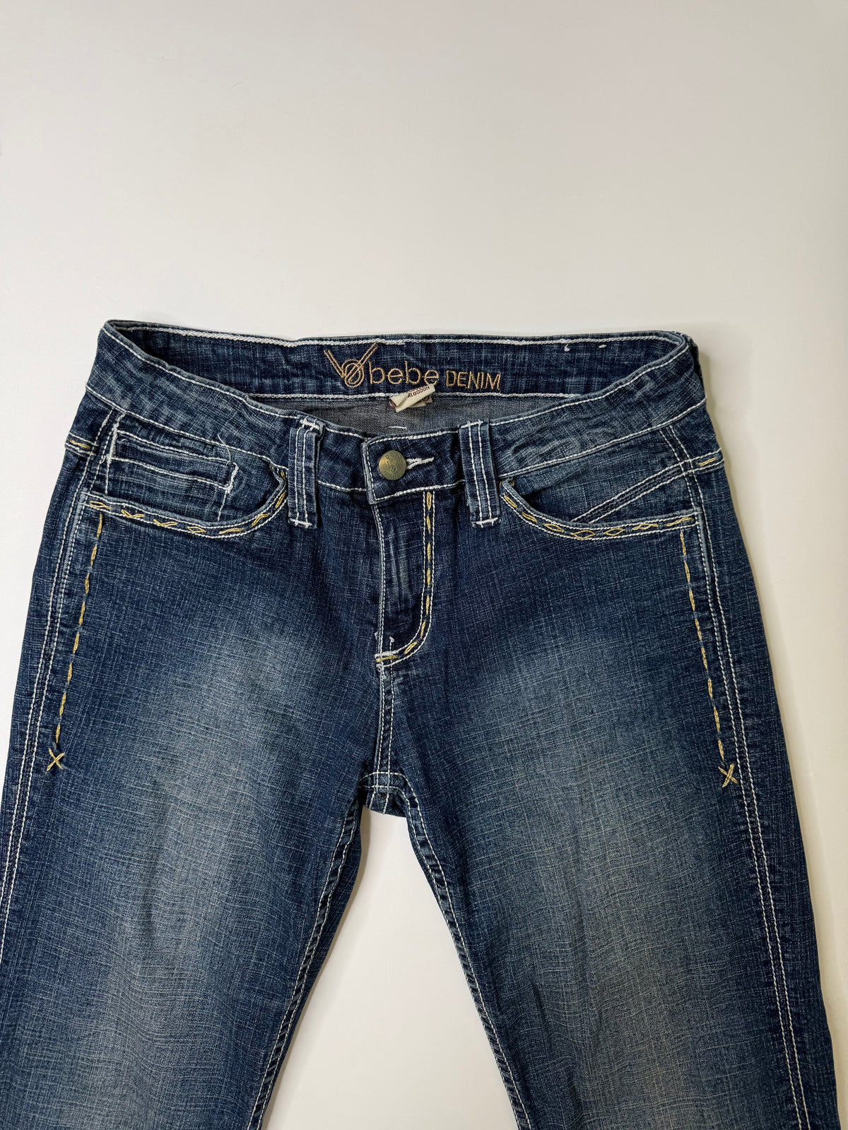 VINTAGE BEBE DENIM FLARED JEANS DARK BLUE (40)