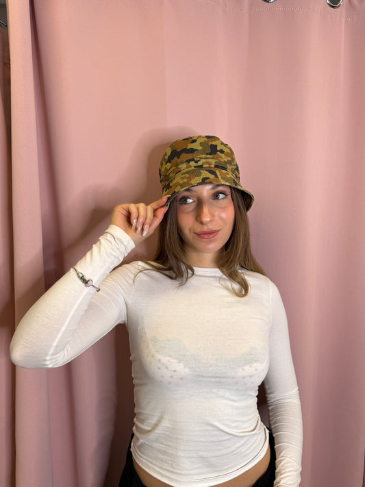 CAMO BUCKET HAT