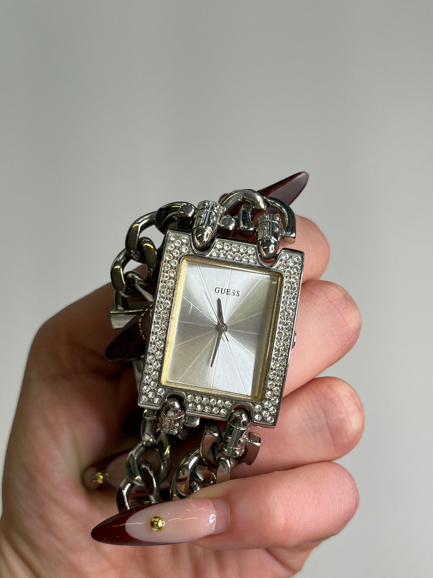 GUESS WATCH