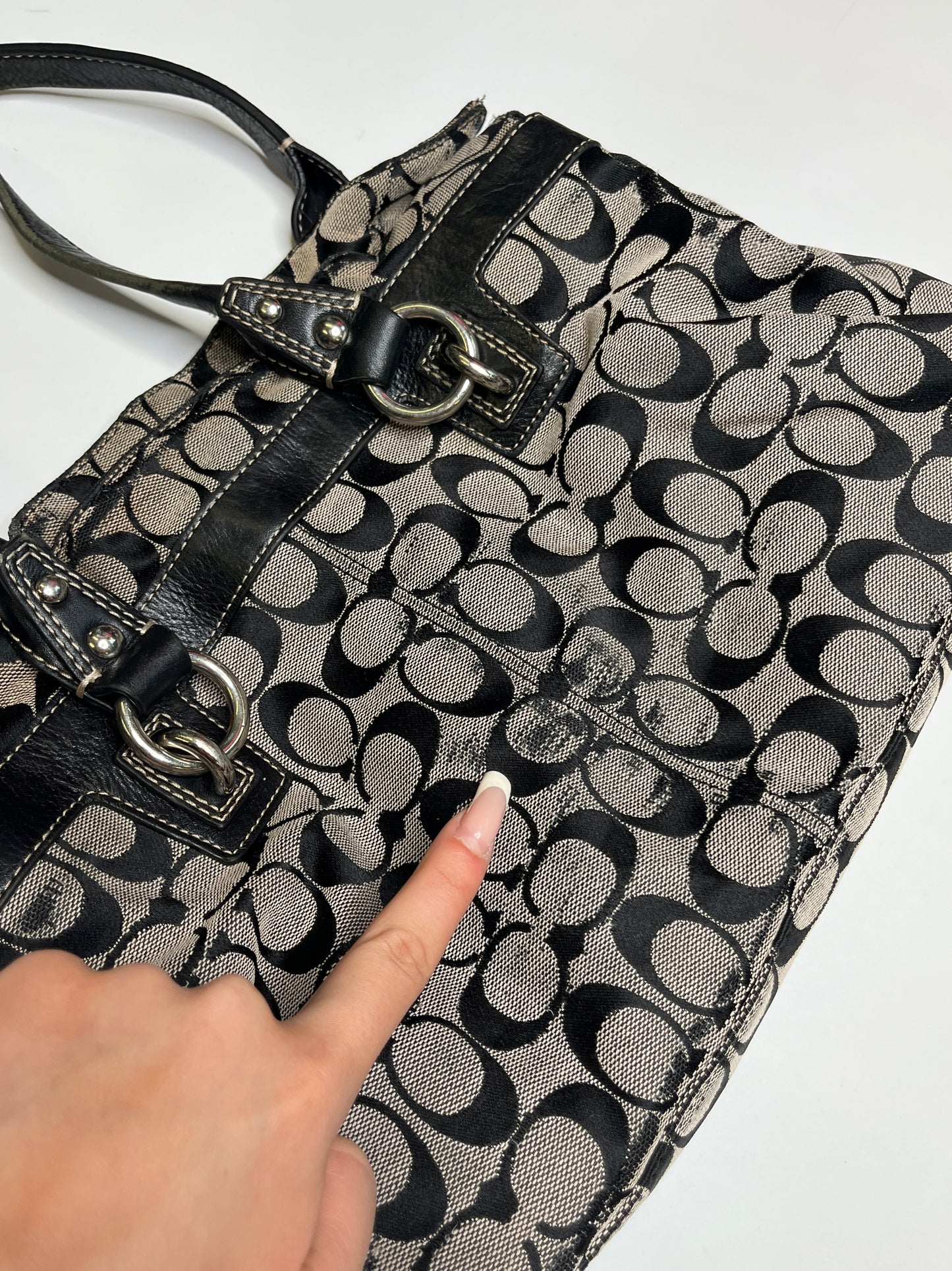 COACH MONOGRAM PURSE LEATHER