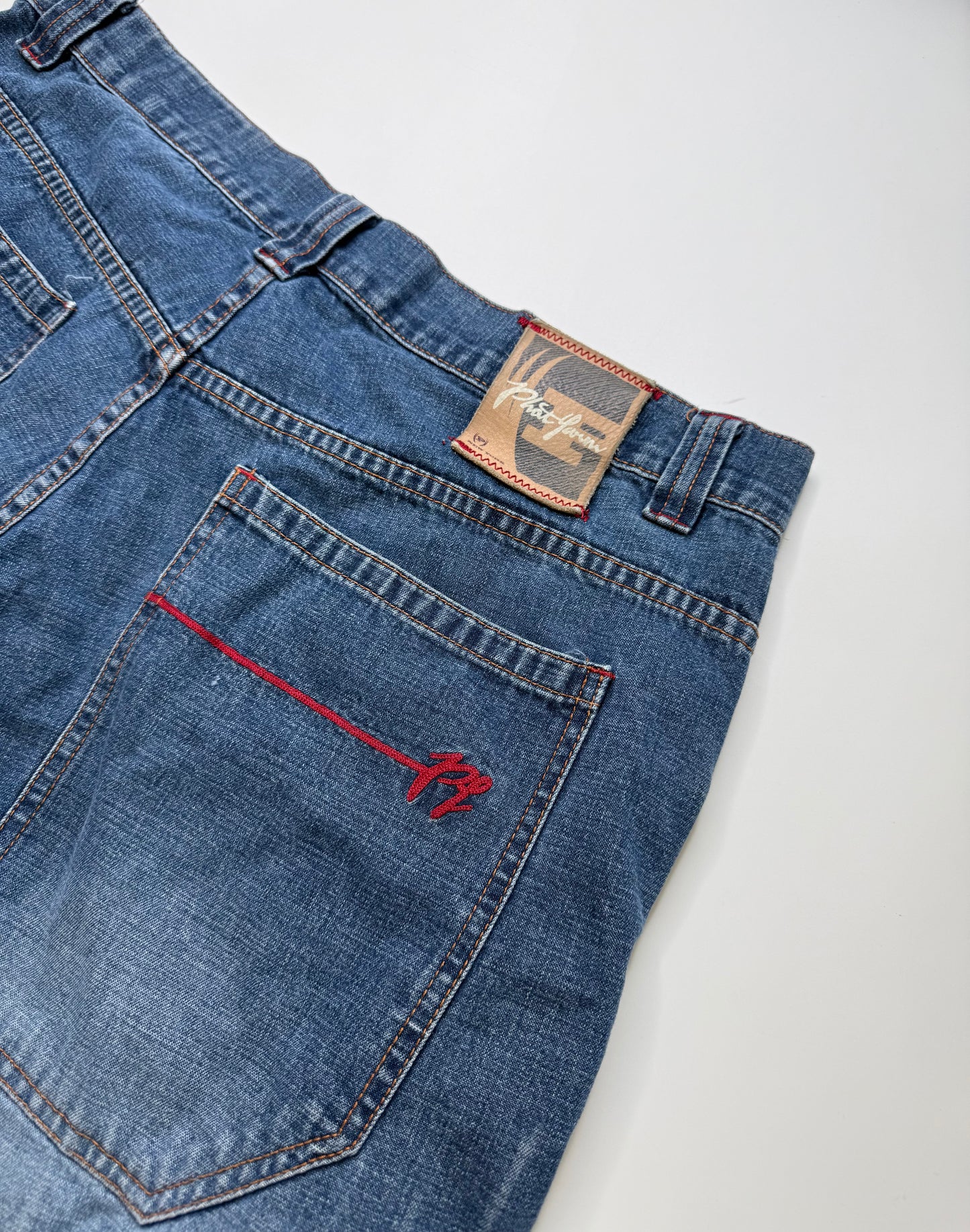 PHAT FARM CARGO DENIM SHORTS – BLUE WASH (34)