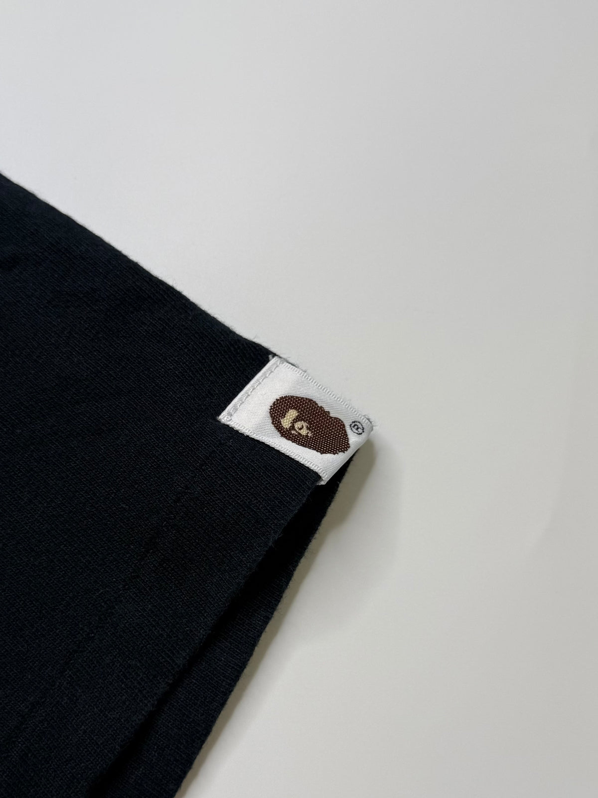 BAPE SPORT COLLEGE LOGO TEE – SILVER GLITTER (M)