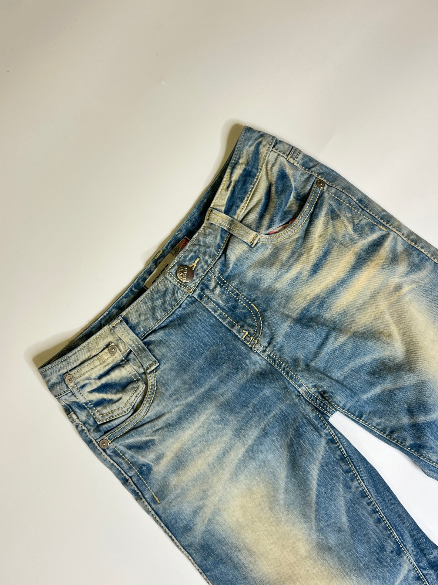 EVISU STRAIGHT LEG JEANS (29)