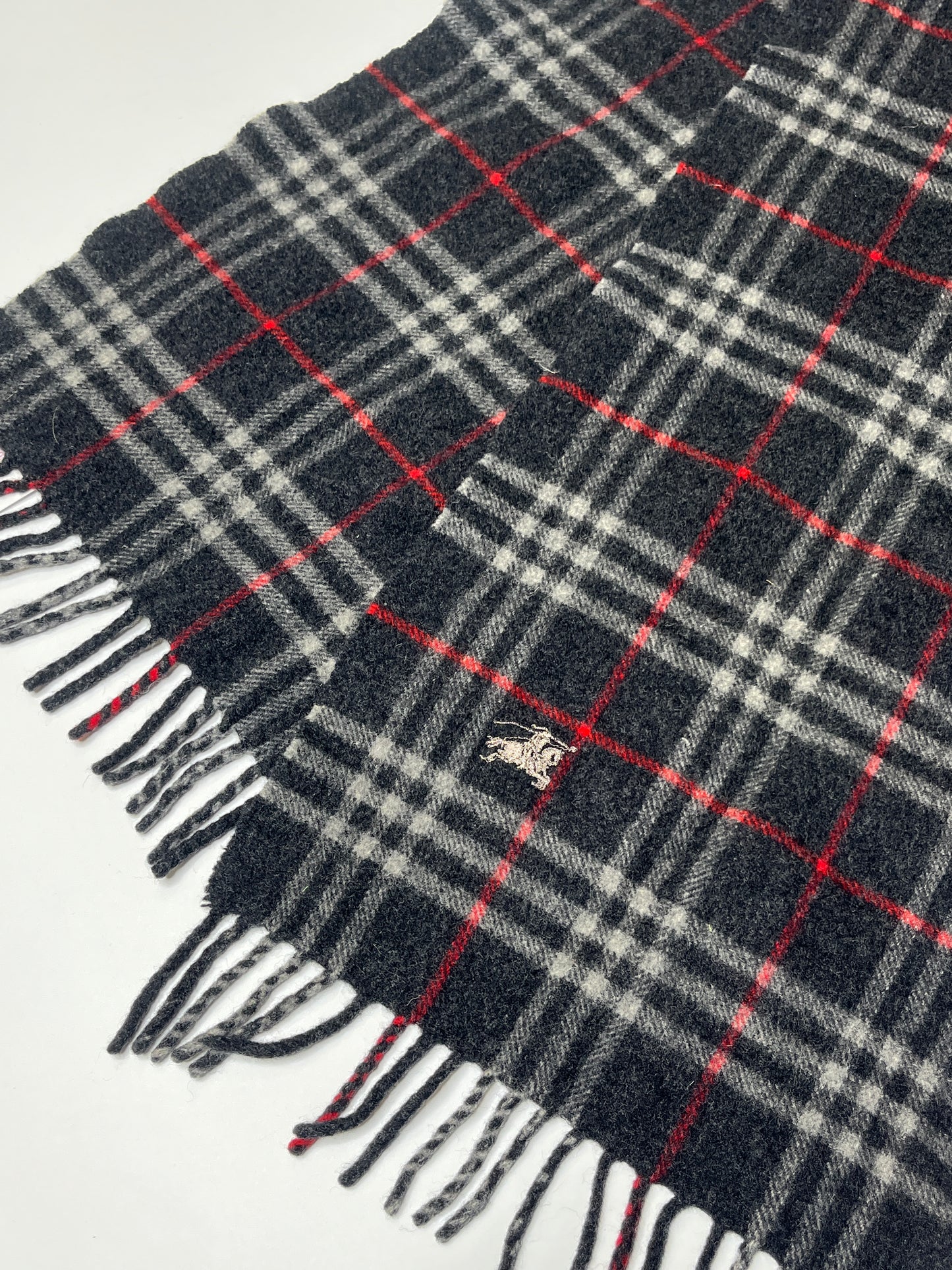 BURBERRY'S SCARF