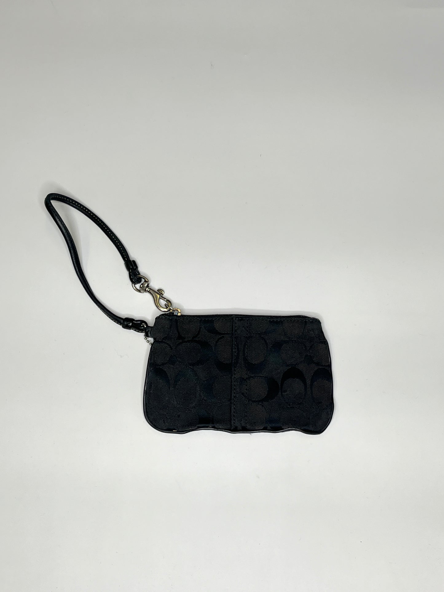 COACH WRISTLET MONOGRAM