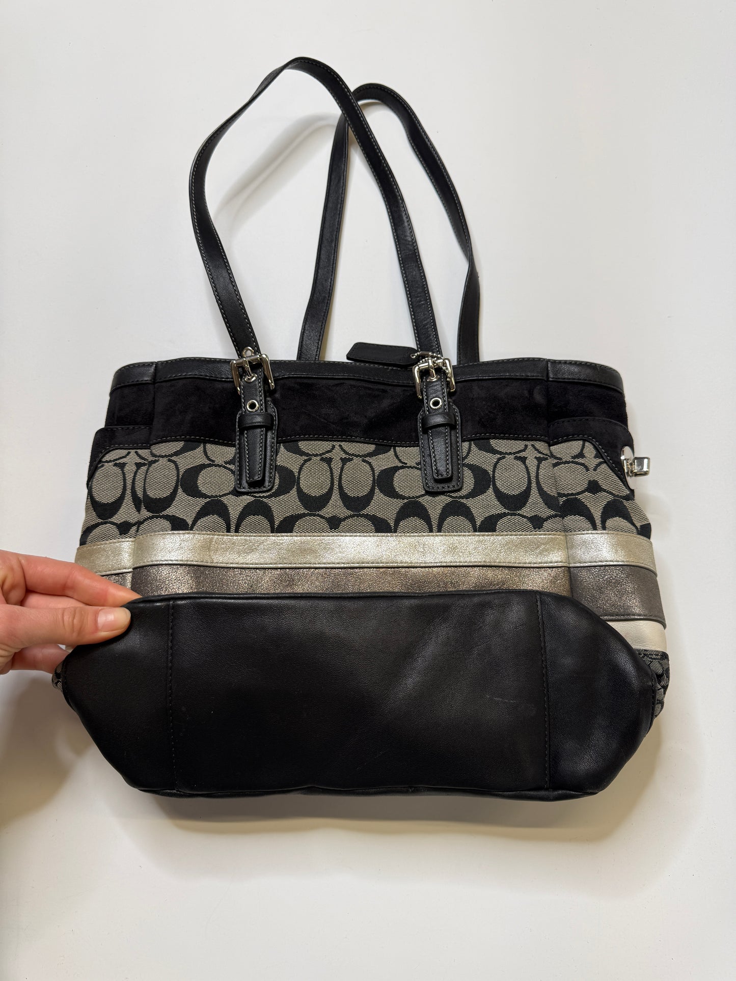 BLACK LEATHER COACH MONOGRAM PURSE