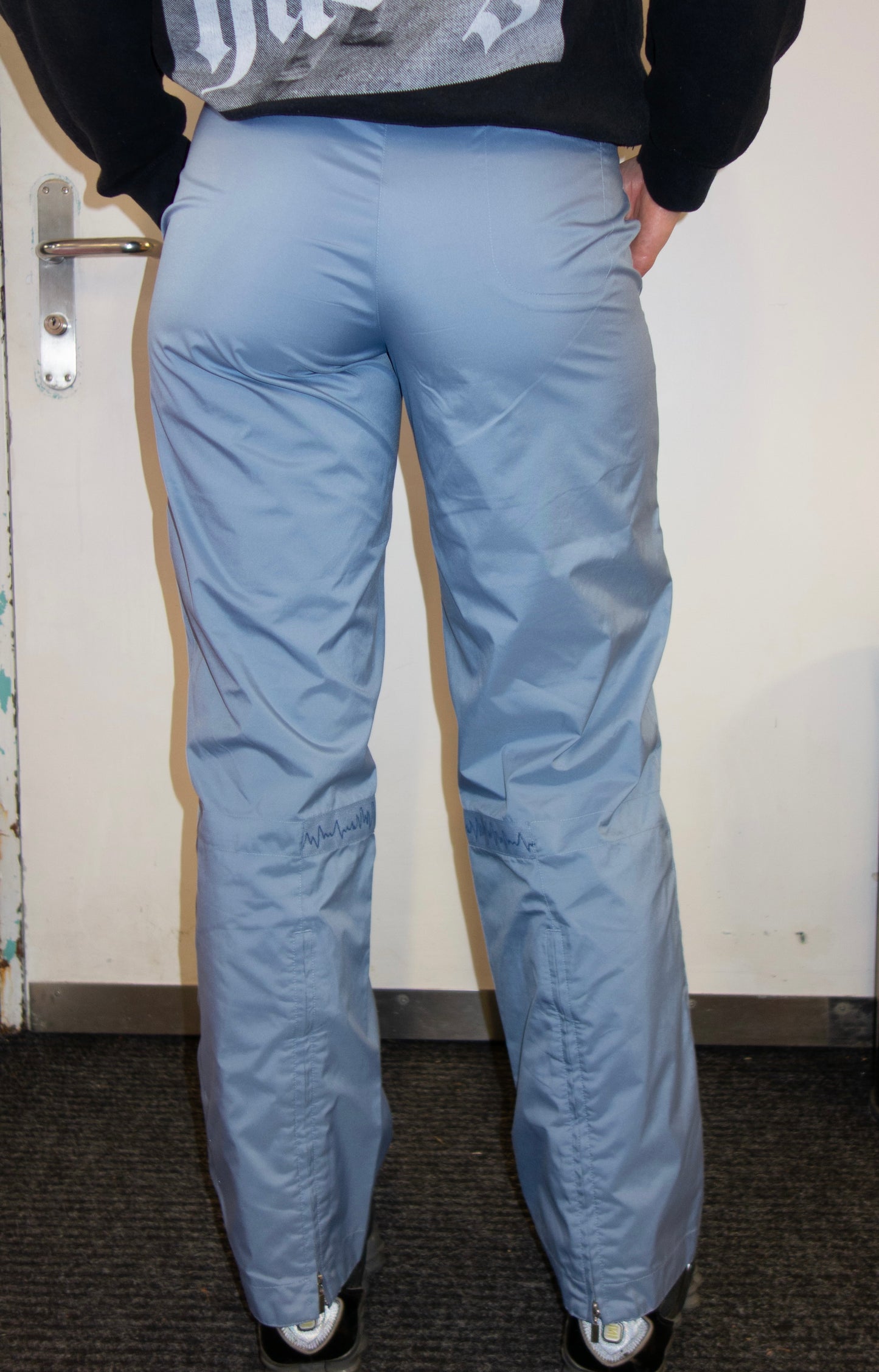 ADIDAS 2000s PANTS (~M)