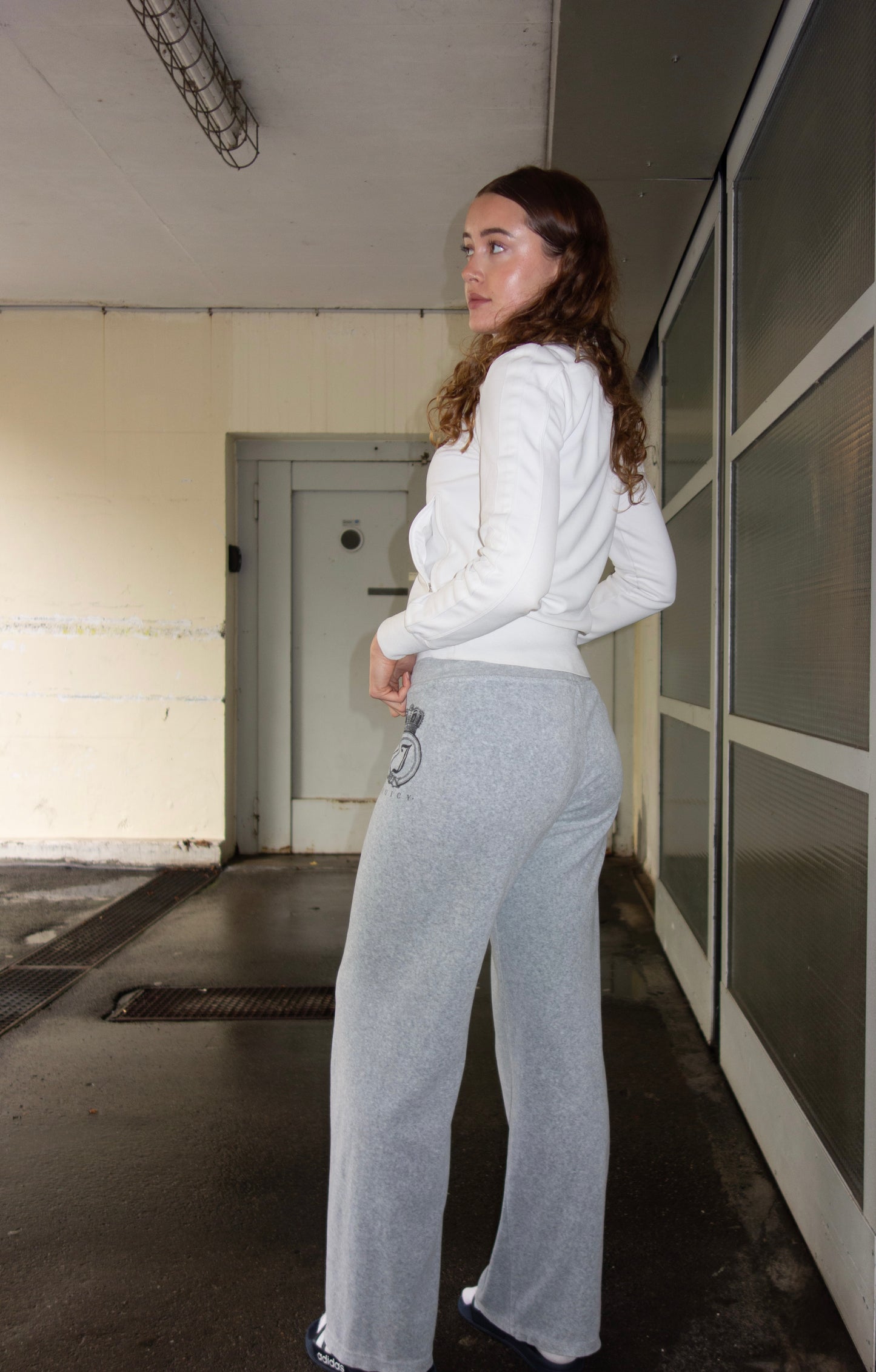 JUICY COUTURE PANTS (L)