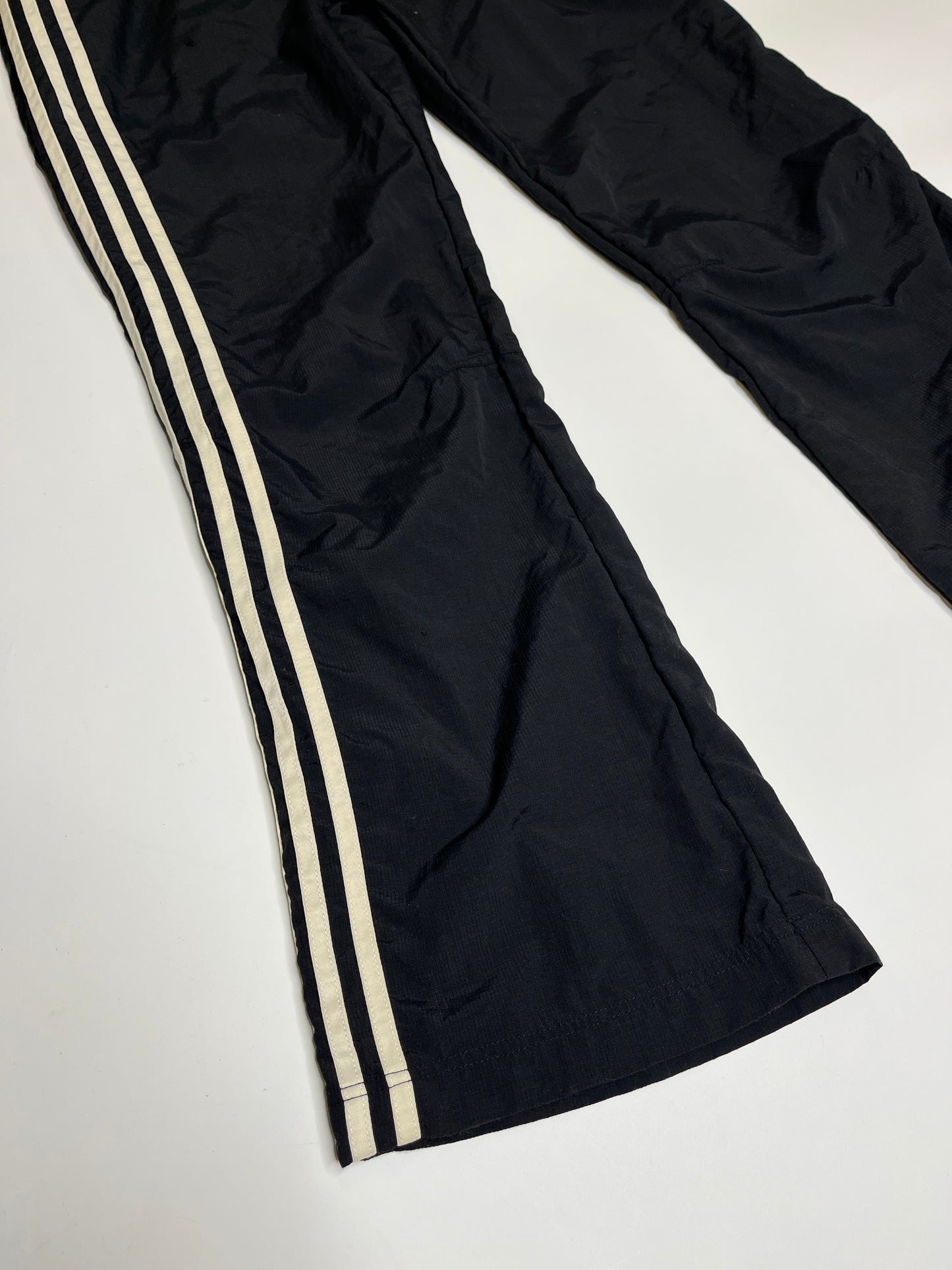 ADIDAS 2000s PANTS  (~M)