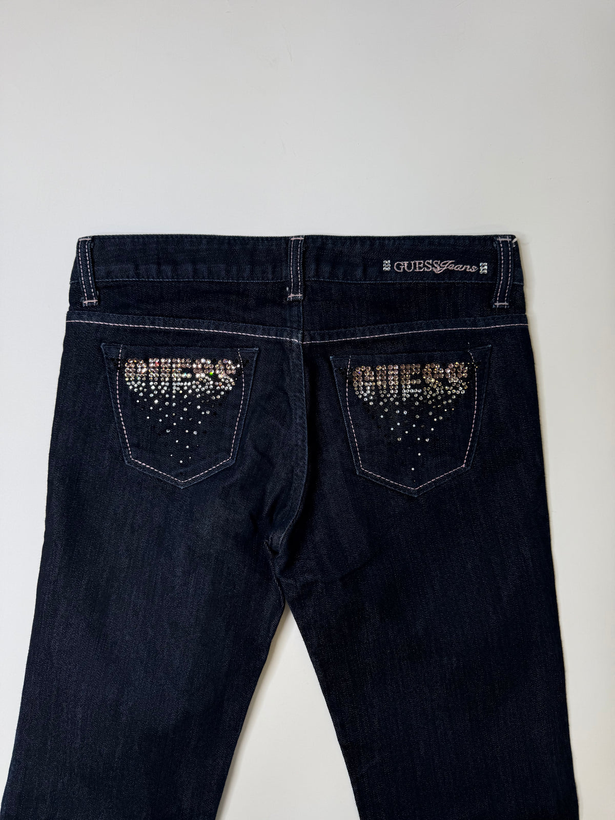 GUESS JEANS RHINESTONE LOGO – DARK NAVY (26, ~ s)
