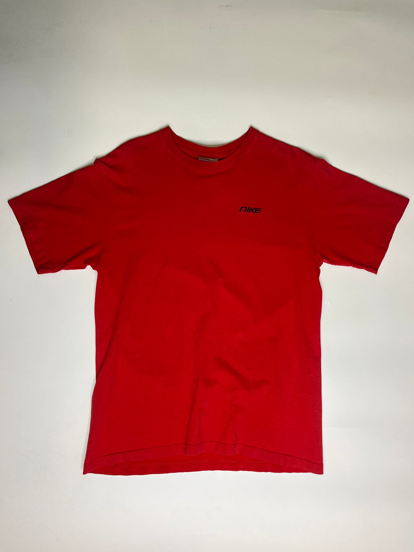 NIKE 2000s T-SHIRT (M-L)