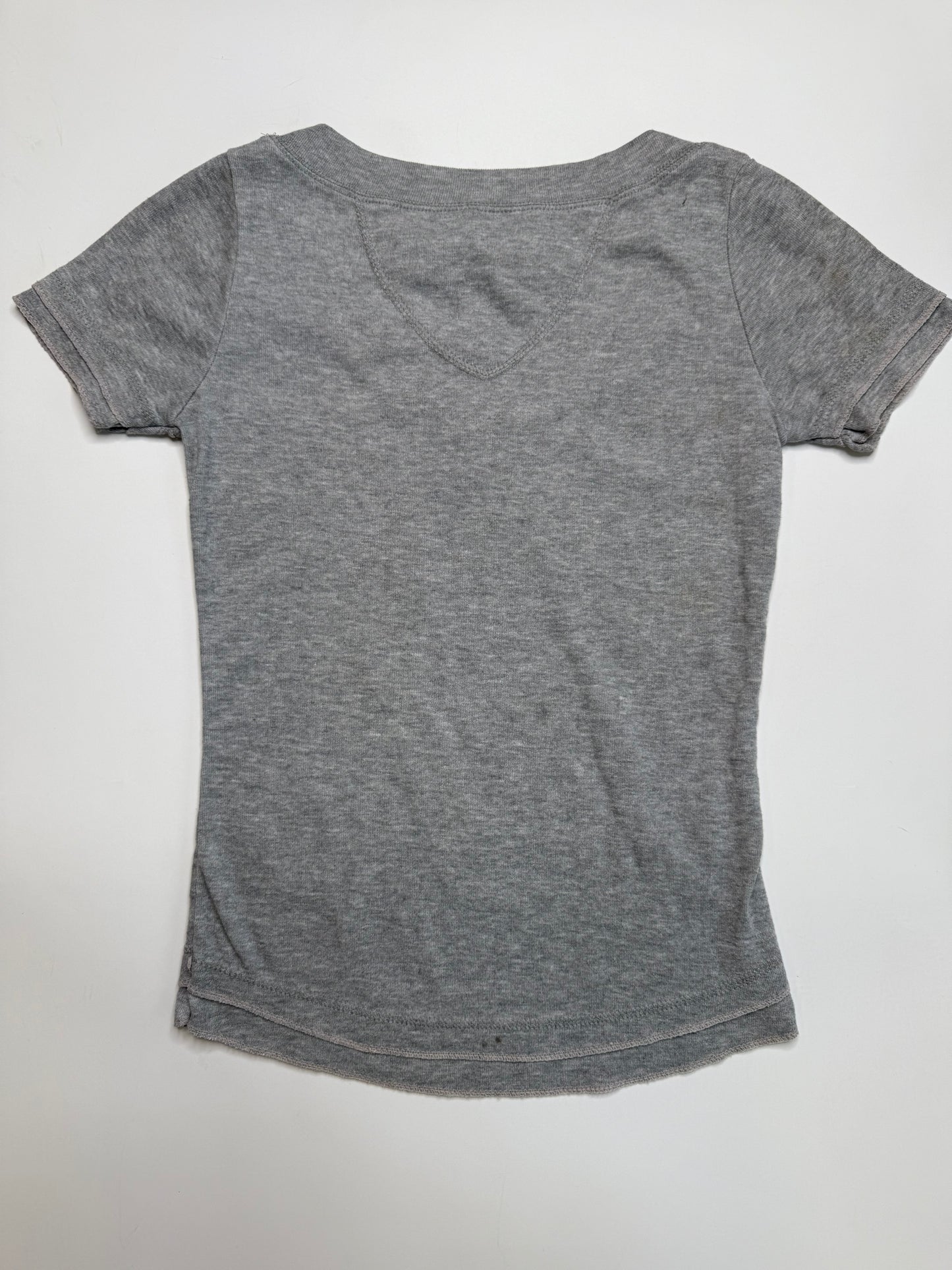 MISS SEXY VINTAGE ITALIAN V-NECK T-SHIRT (S)