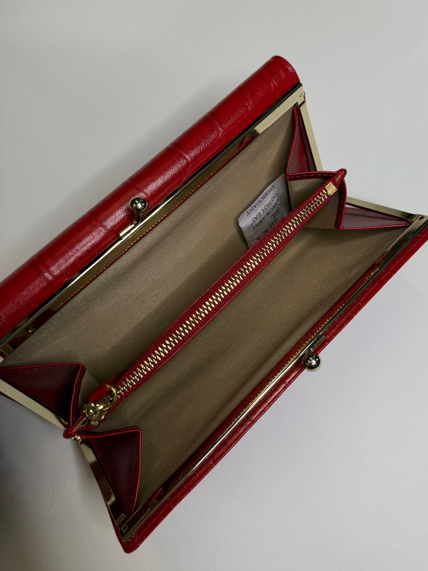 VINTAGE FAUX LEATHER WALLET