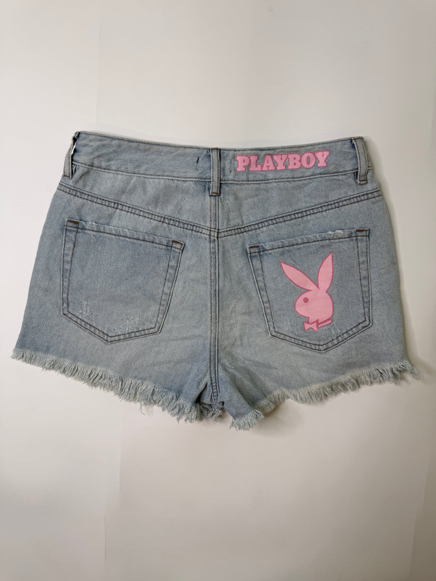 PLAYBOY VINTAGE LIGHT WASH DENIM CUTOFF SHORTS (27, S/M)