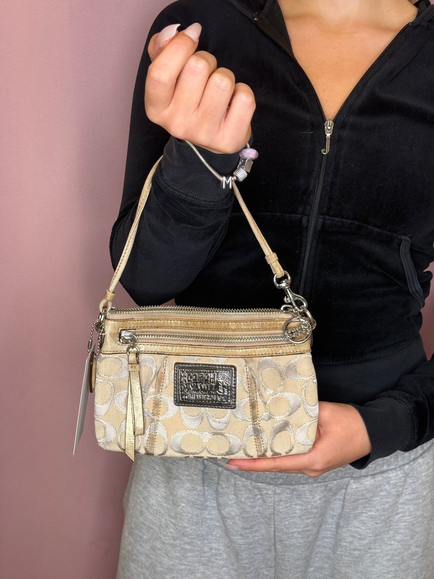 COACH MONOGRAM PURSE