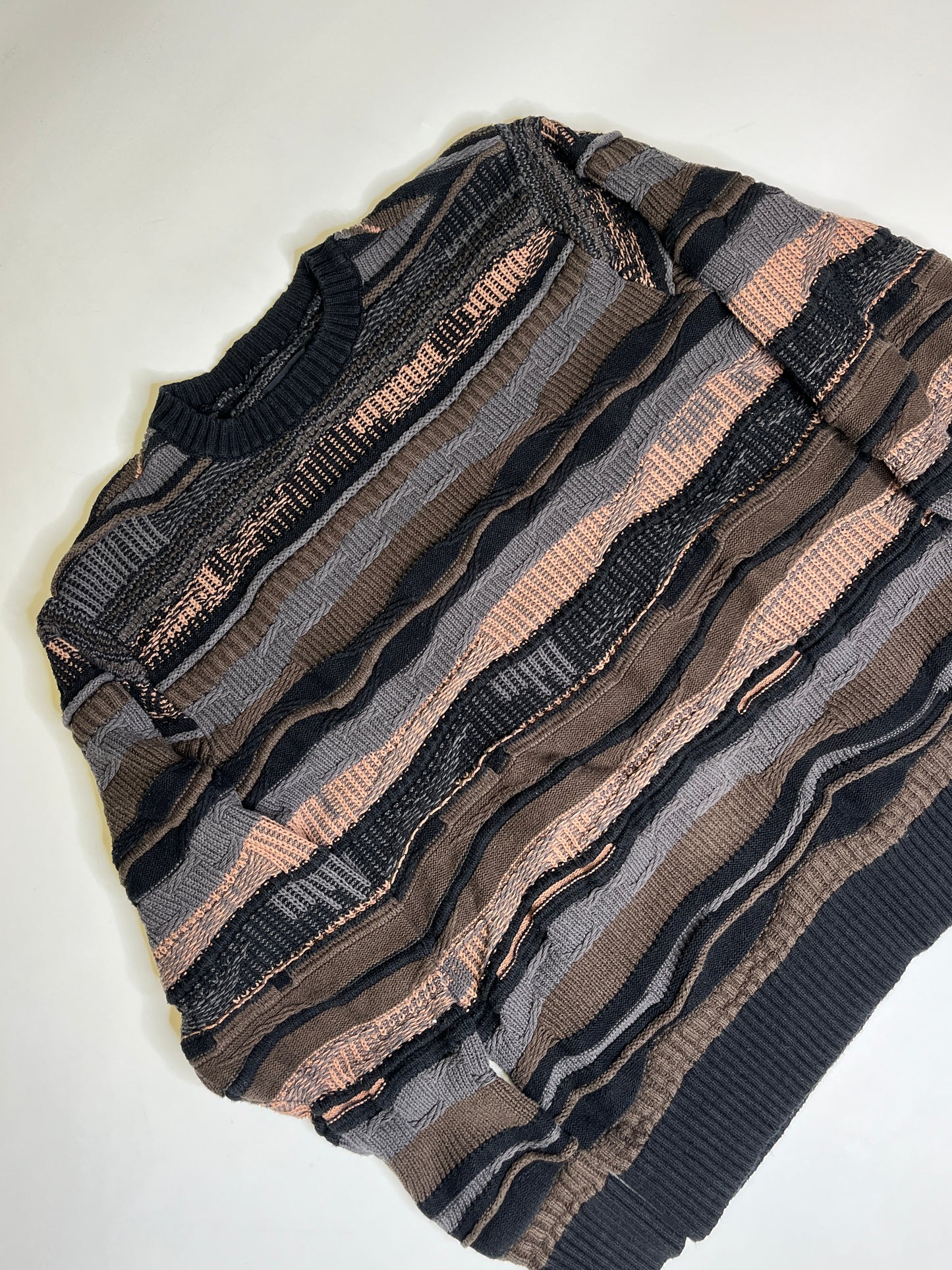 COOGIE STYLE SWEATER (M)