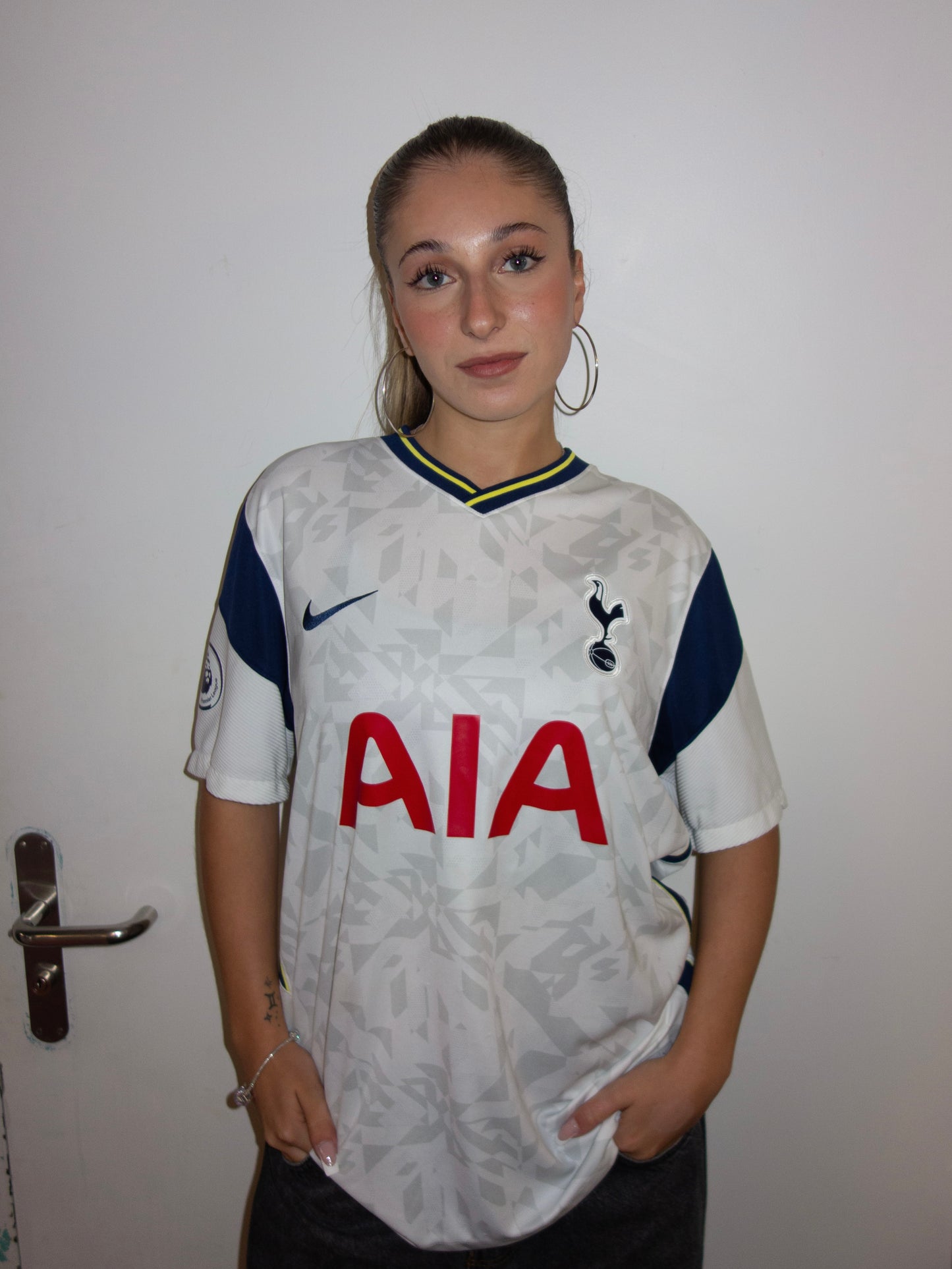 TOTTENHAN T-SHIRT (L)