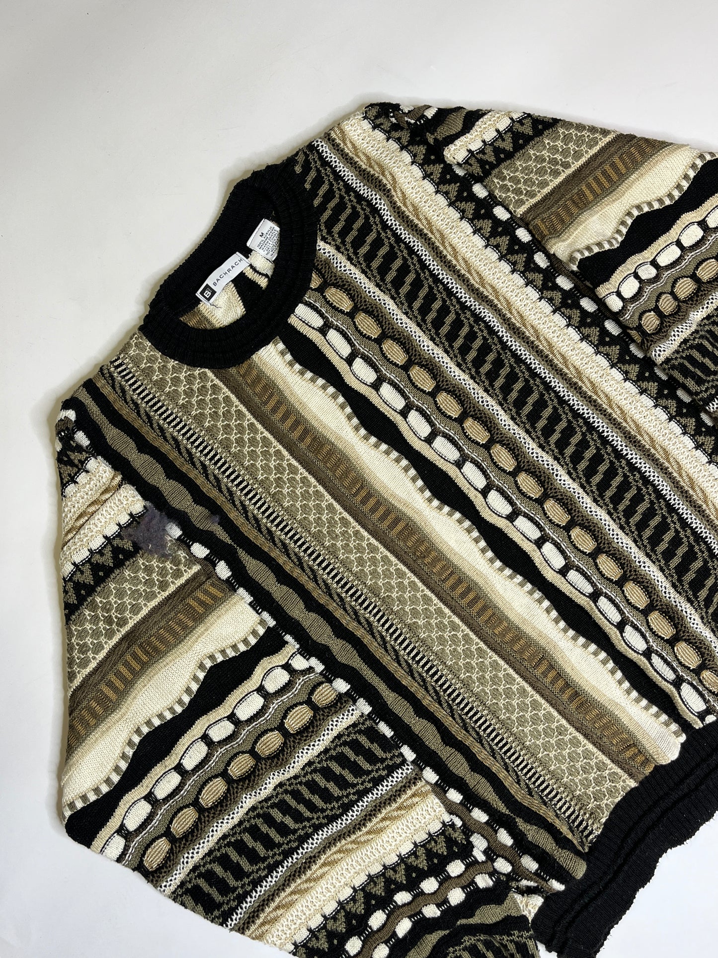 COOGI STYLE SWEATER BACHRACH (M)