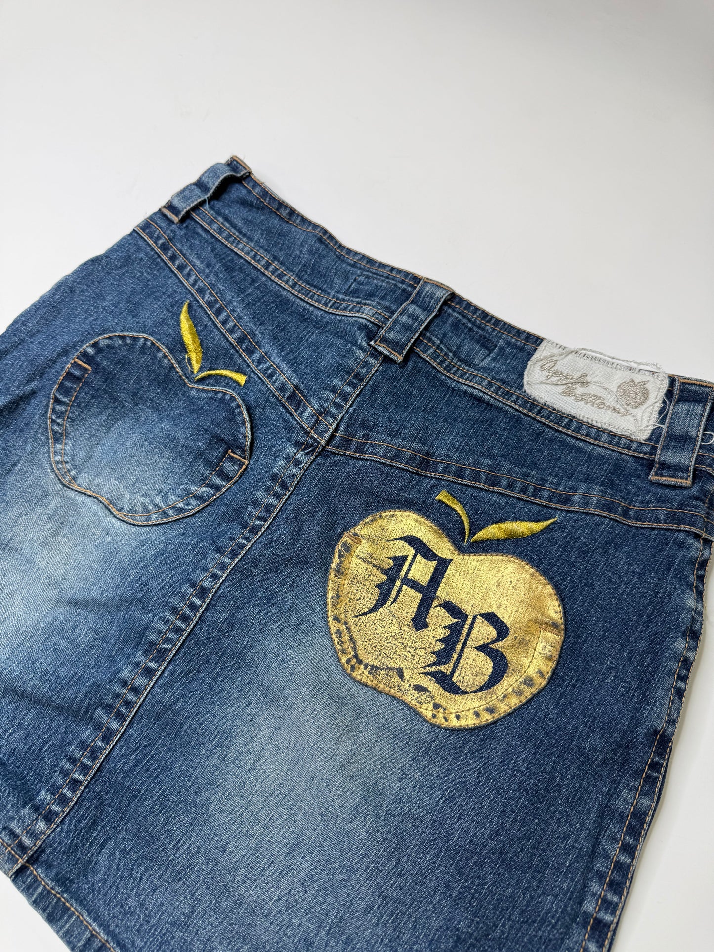 APPLE BOTTOMS EMBROIDERED DENIM MINI SKIRT (BLUE)