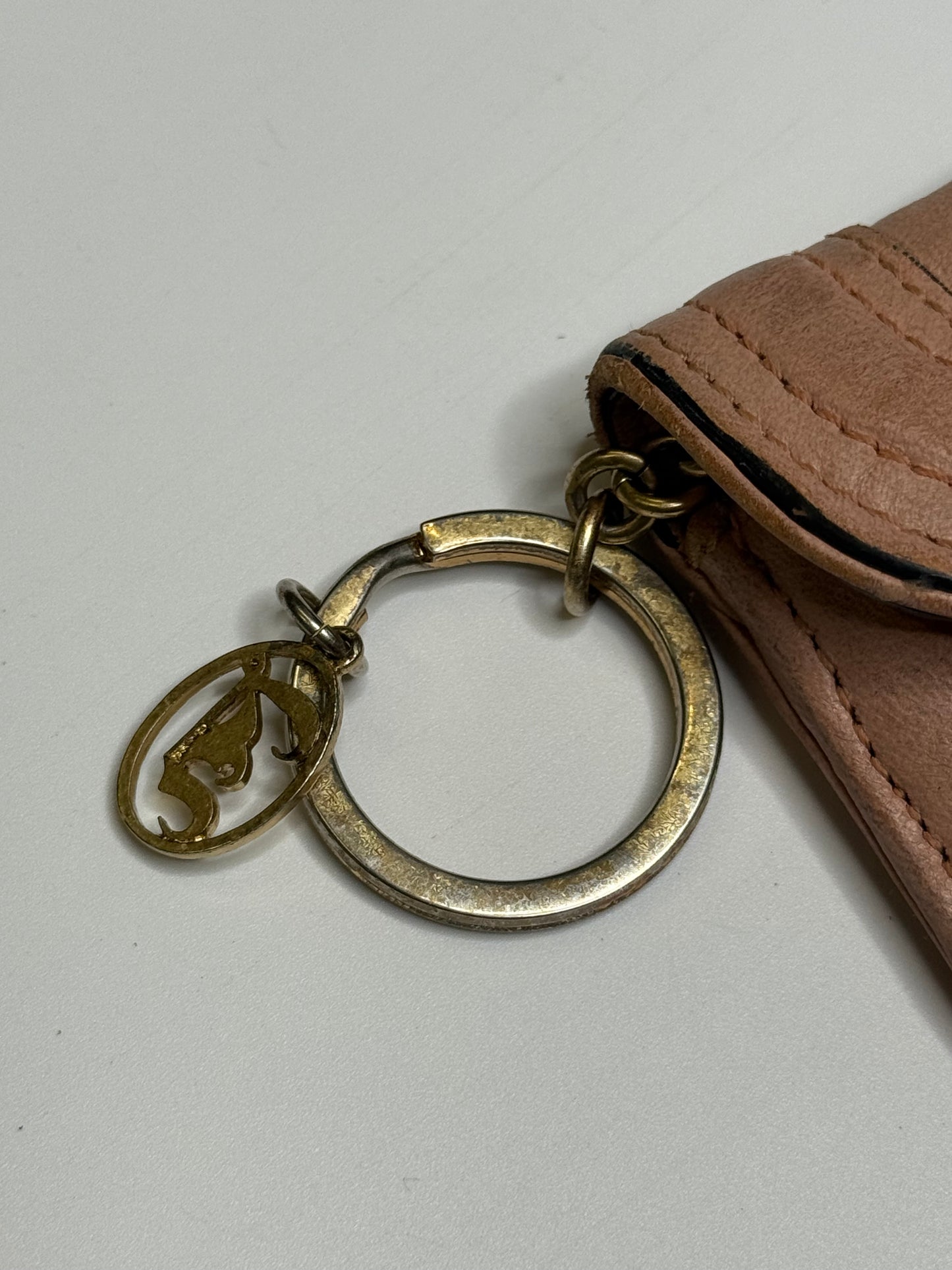 JUICY COUTURE COINHOLDER/KEYCHAIN CHARM