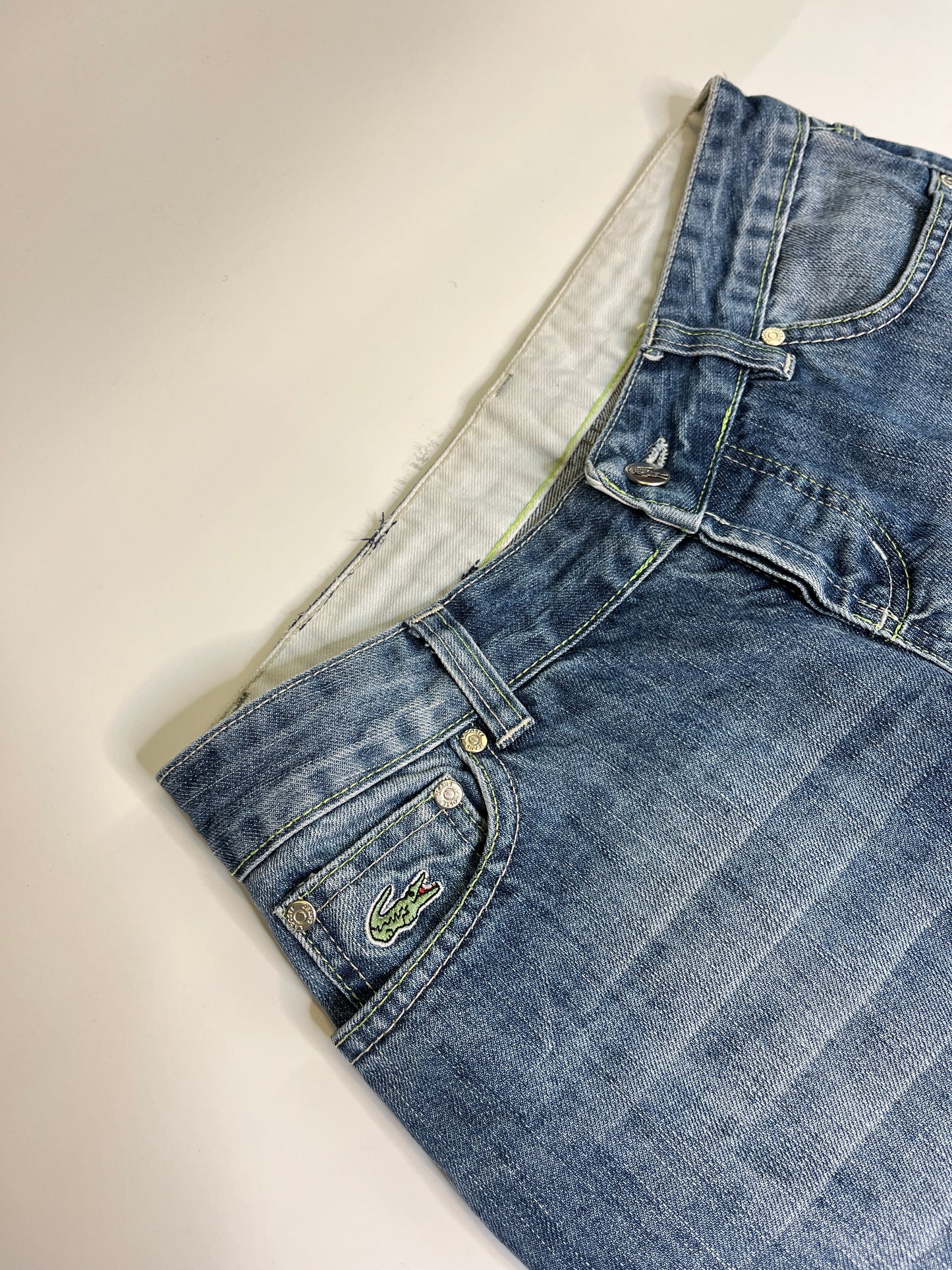 LACOSTE JEANS (W28/L34)
