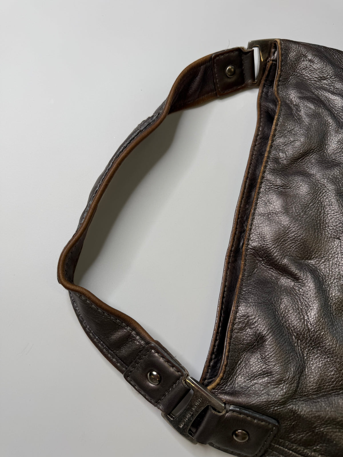 MICHAEL KORS LEATHER MESSENGER BAG CHROME