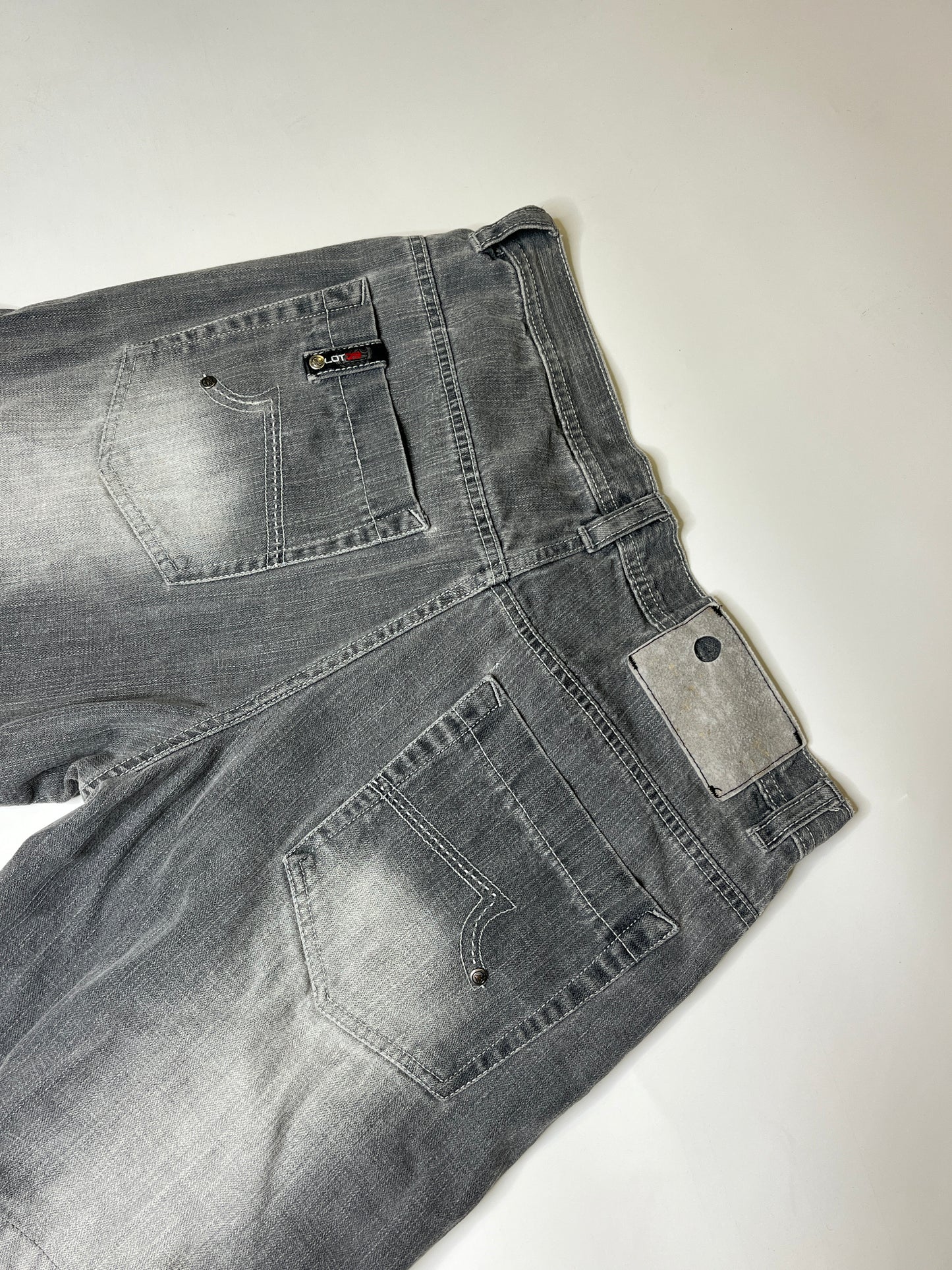 LOT29 JORTS (36)