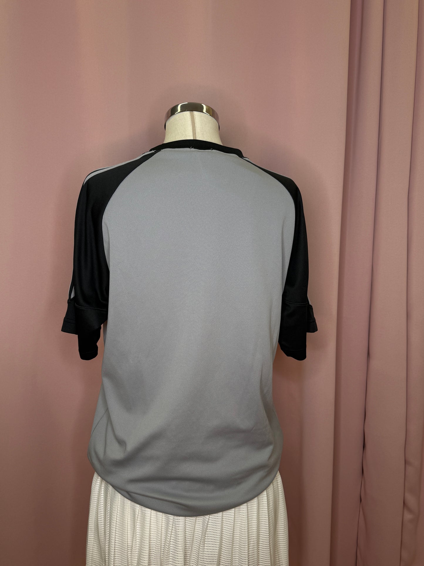 2000s ADIDAS T-SHIRT GREY (L)