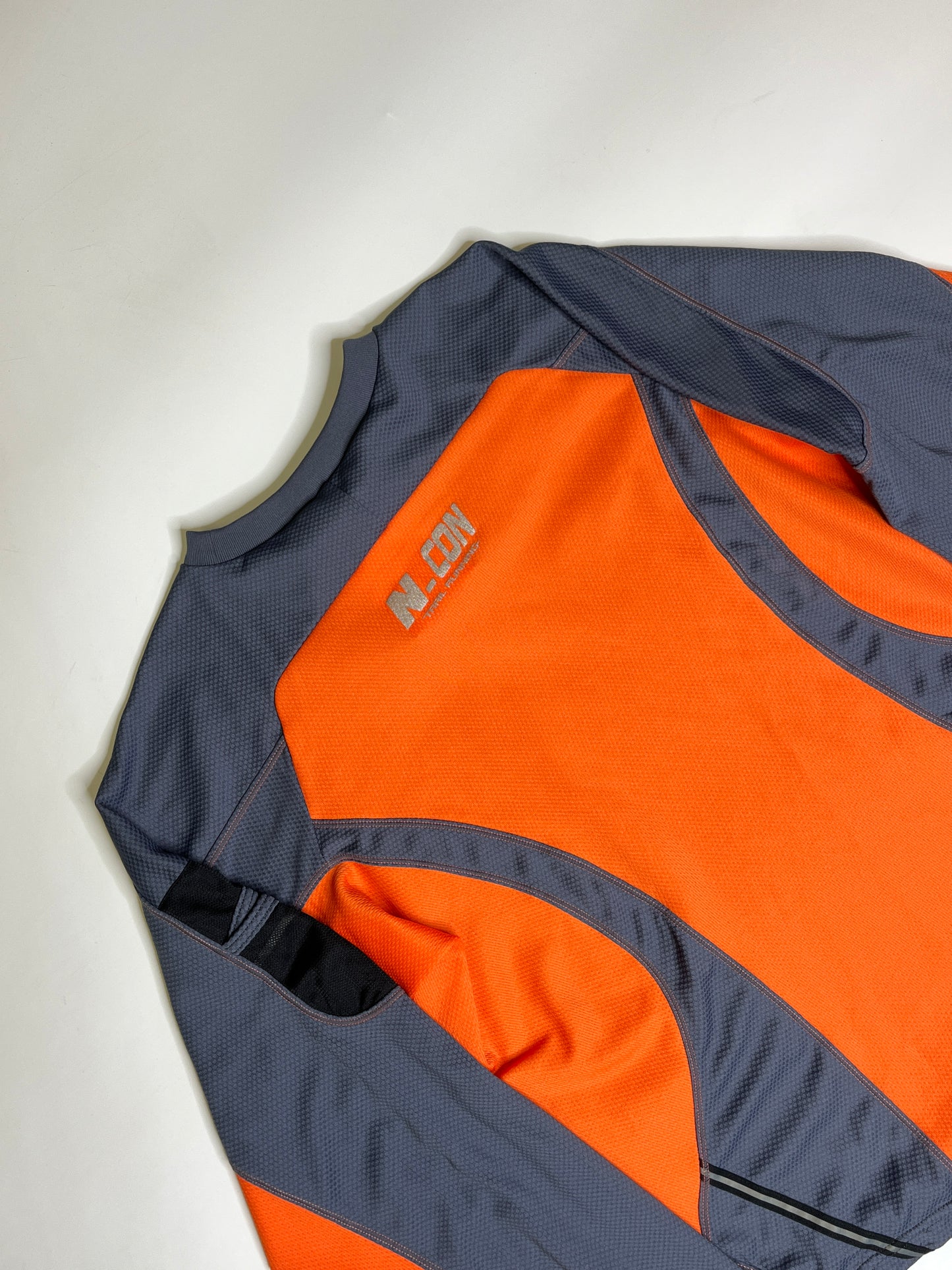 NEW BALANCE LONGSLEEVE (M)