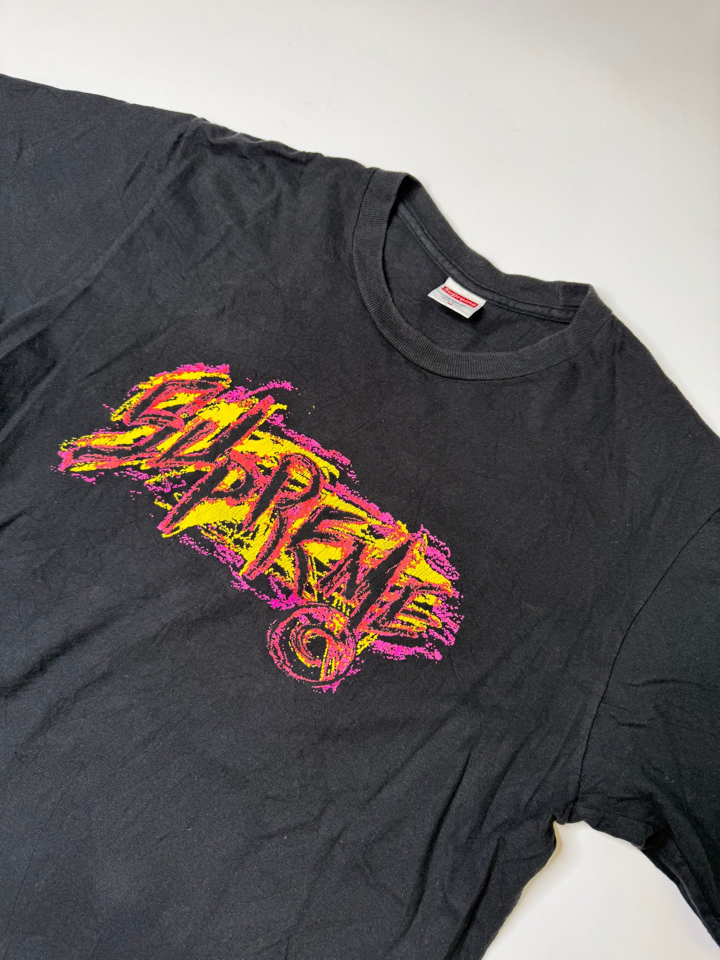 SUPREME GRAFFITI LOGO TEE BLACK (M)
