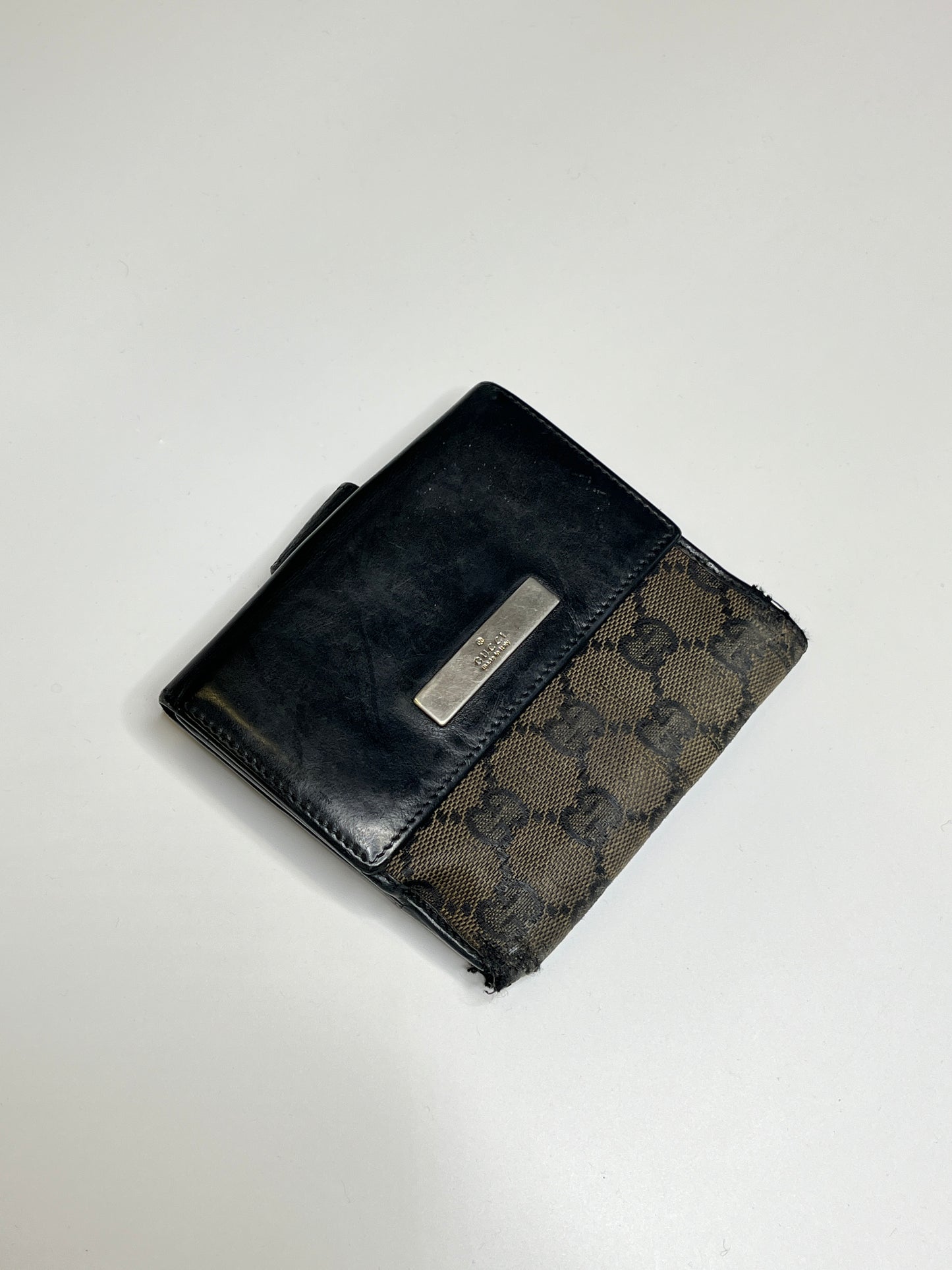 GUCCI MONOGRAM WALLET