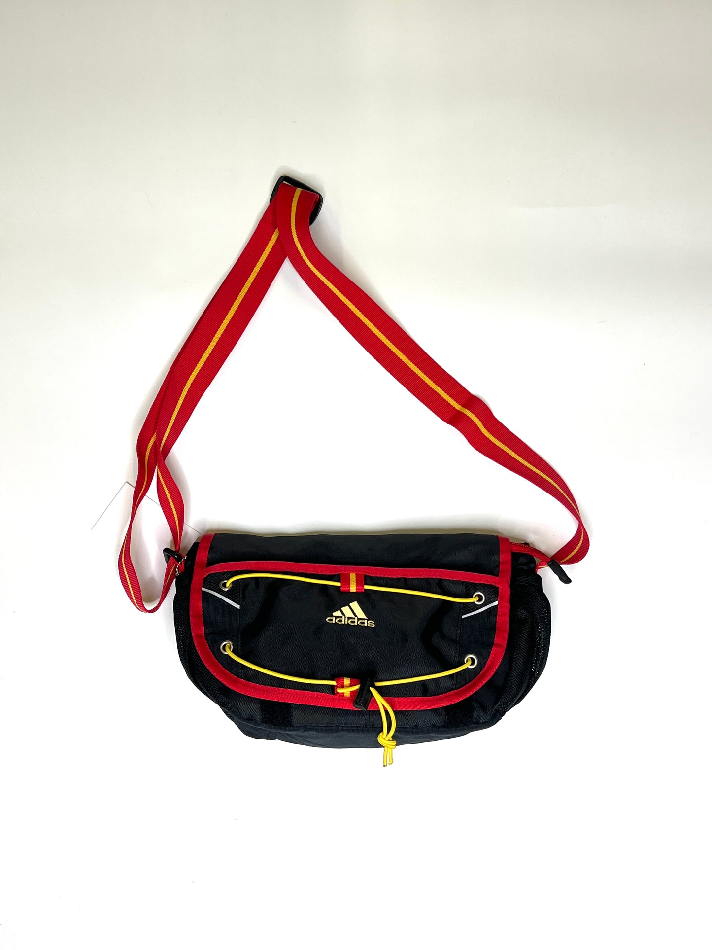 ADIDAS 2000s SLING BAG