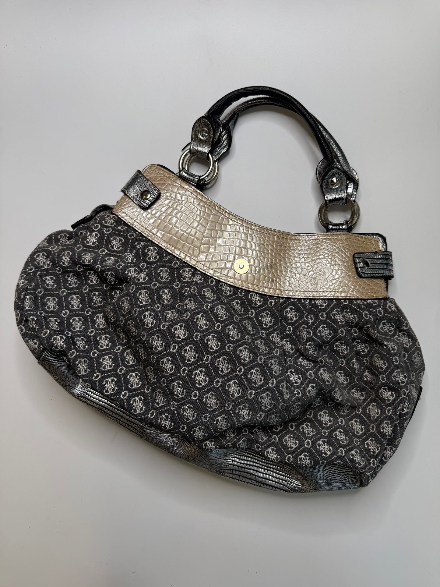 GUESS VINTAGE G LOGO JACQUARD CROC TRIM HOBO BAG