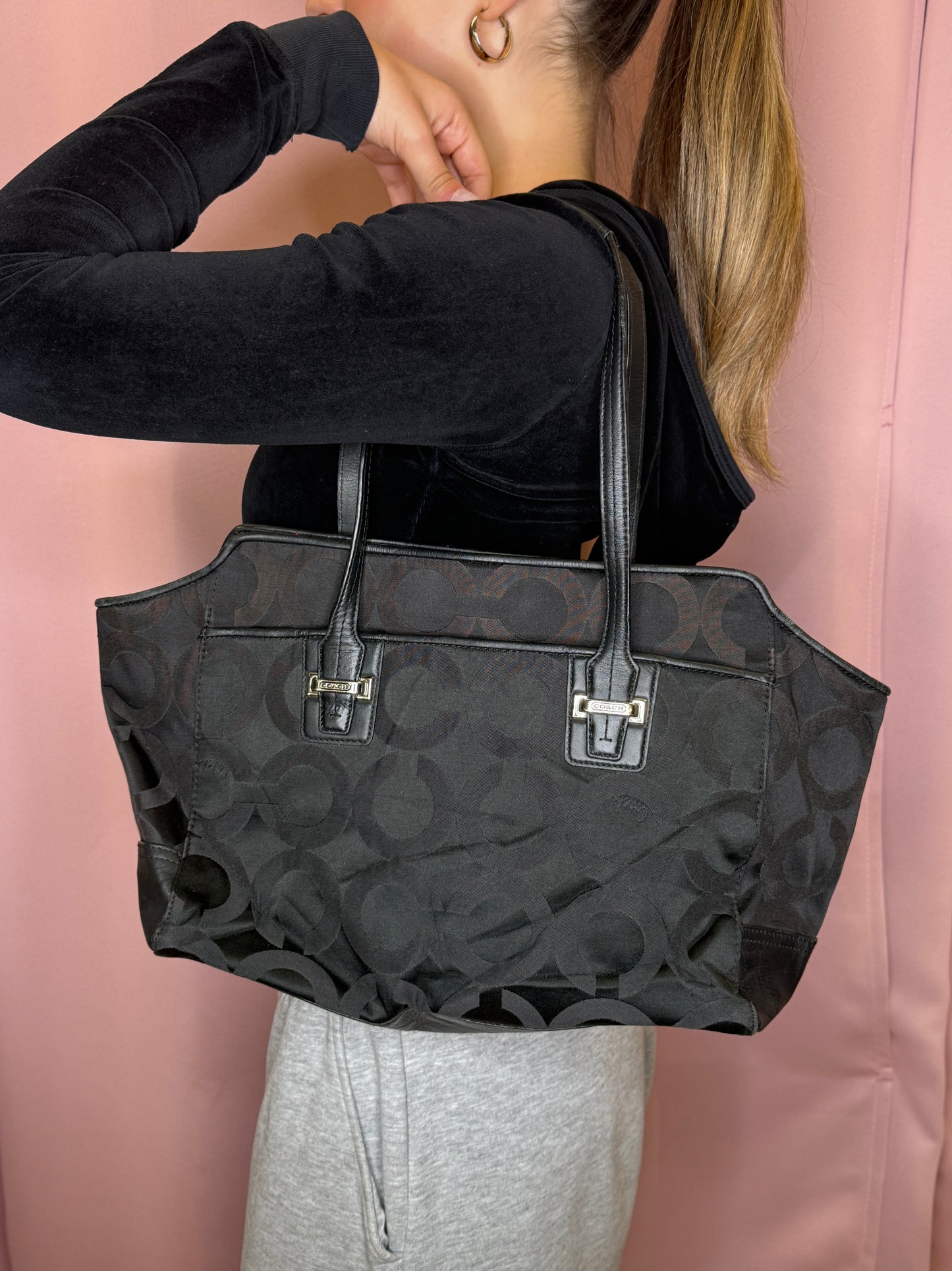 COACH MONOGRAM PURSE