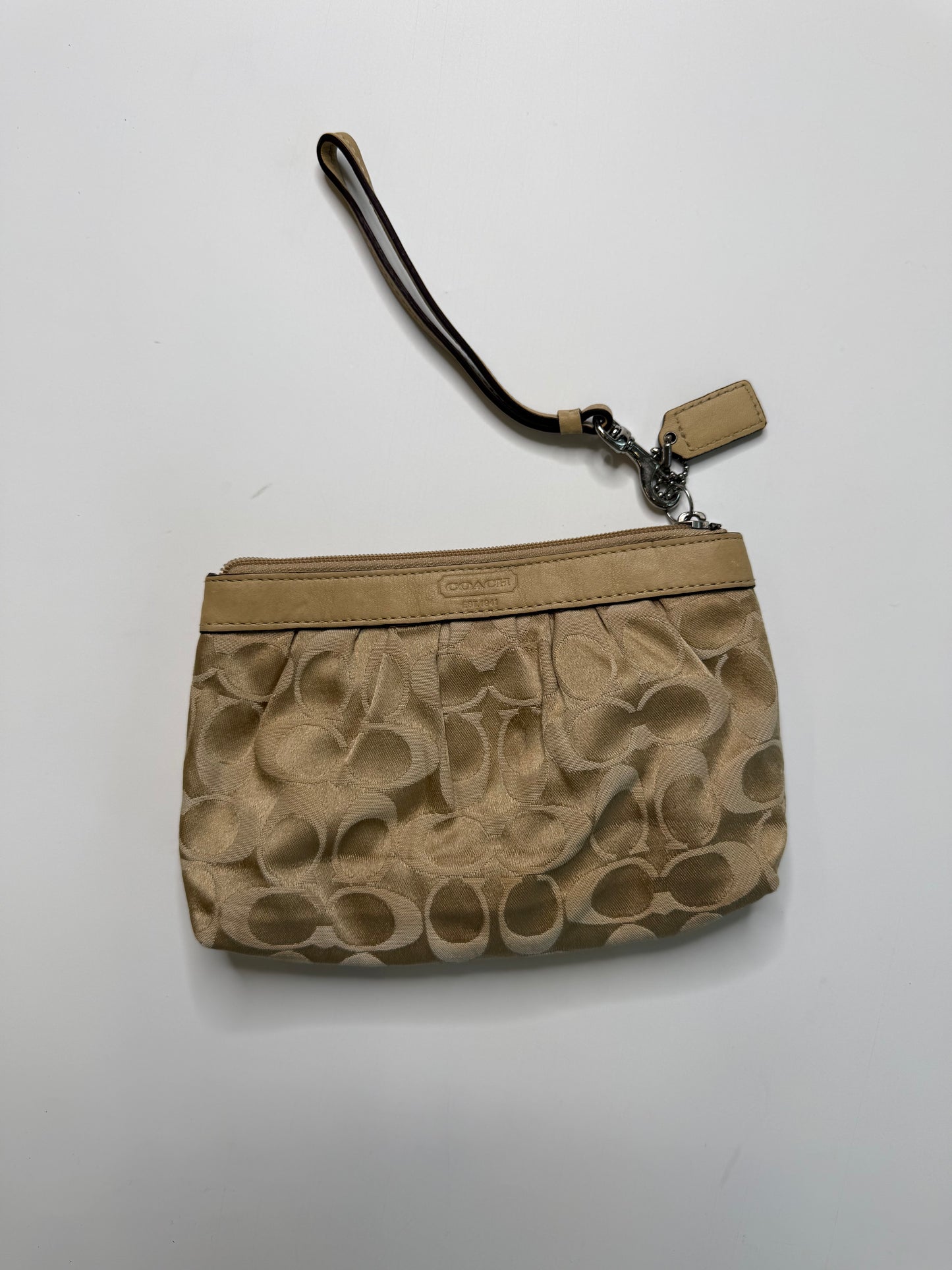 COACH VINTAGE PLEATED SIGNATURE WRISTLET/MAKEUP POUCH