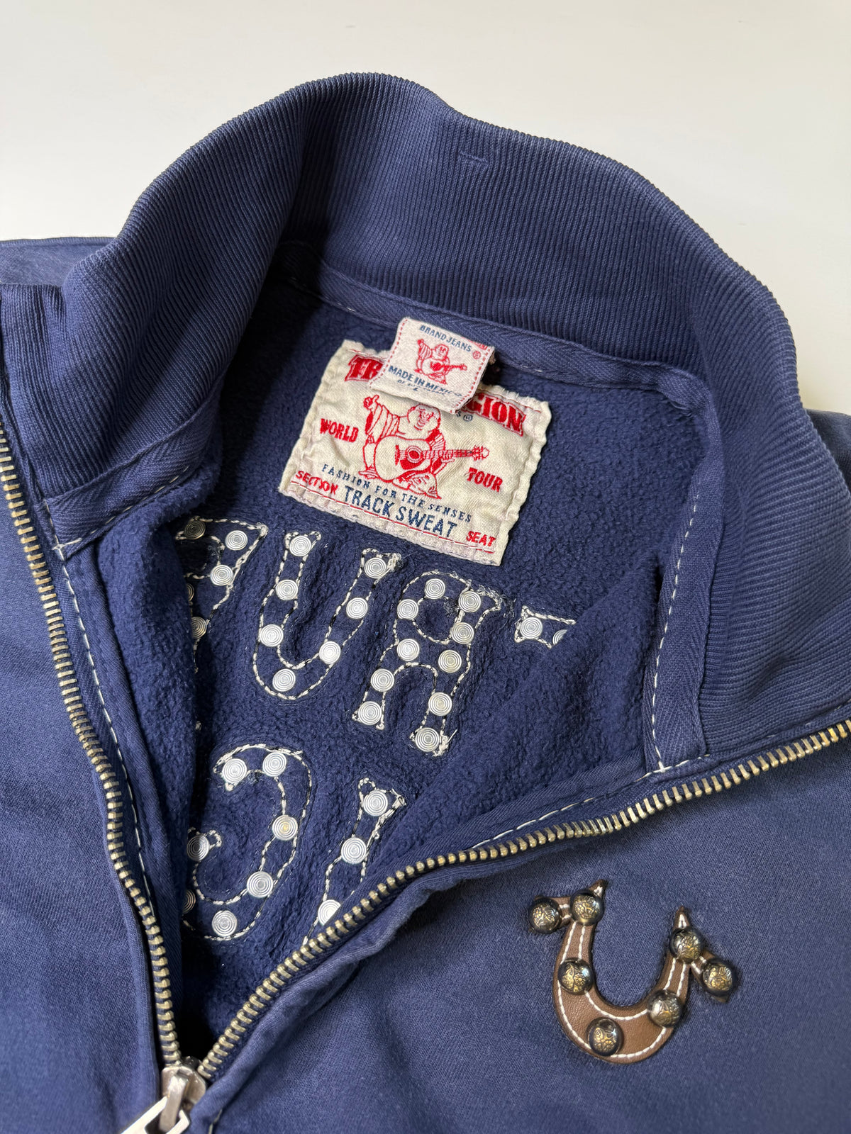 TRUE RELIGION HORSESHOE ZIP JACKET NAVY (L)