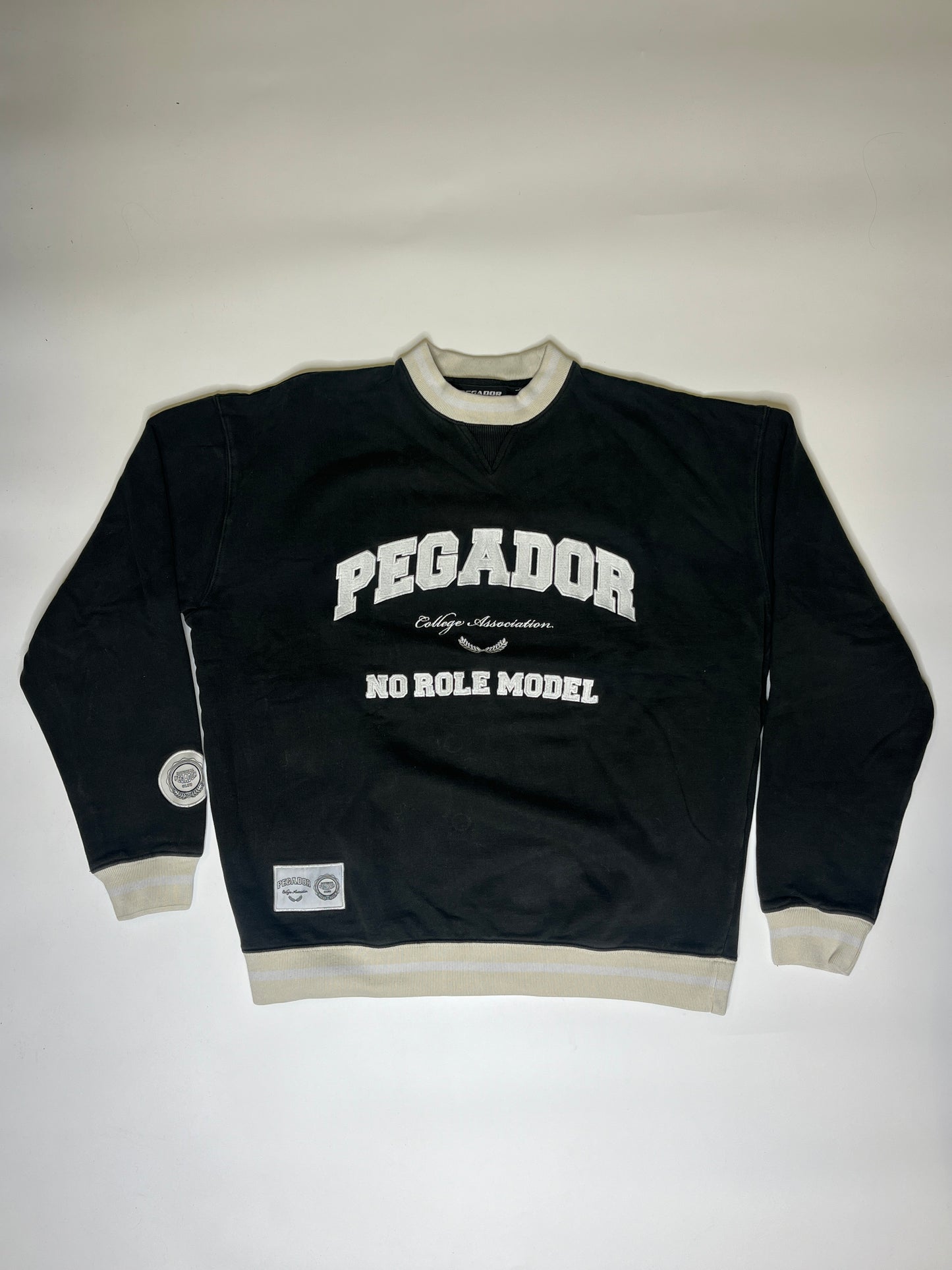 PEGADOR SWEATER (M)