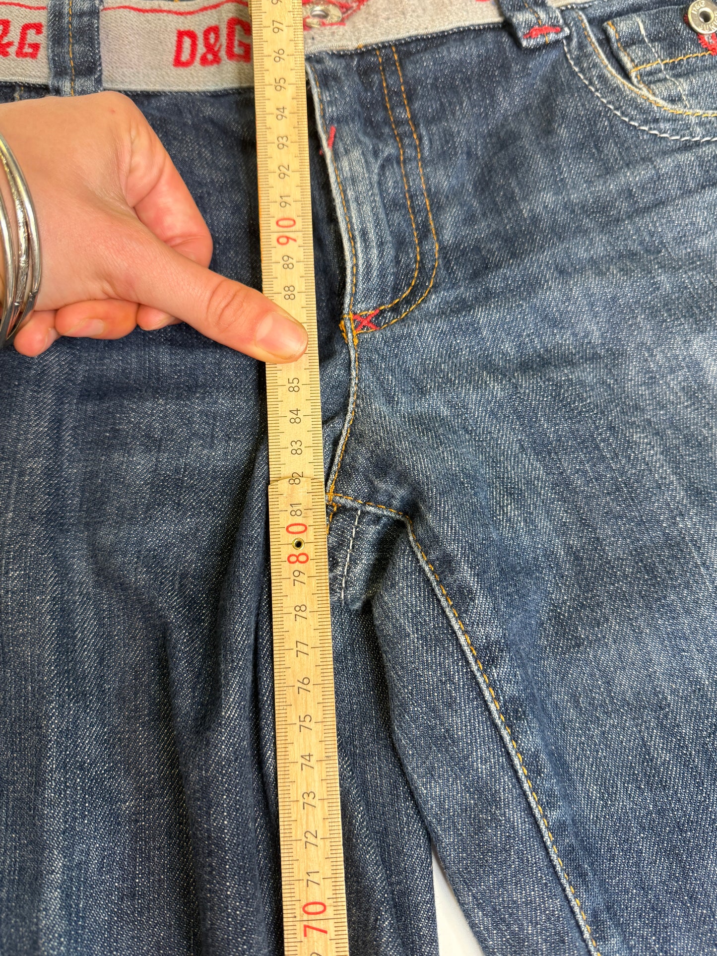 D&G STRAIGHT LEG JEANS RED (S-M)