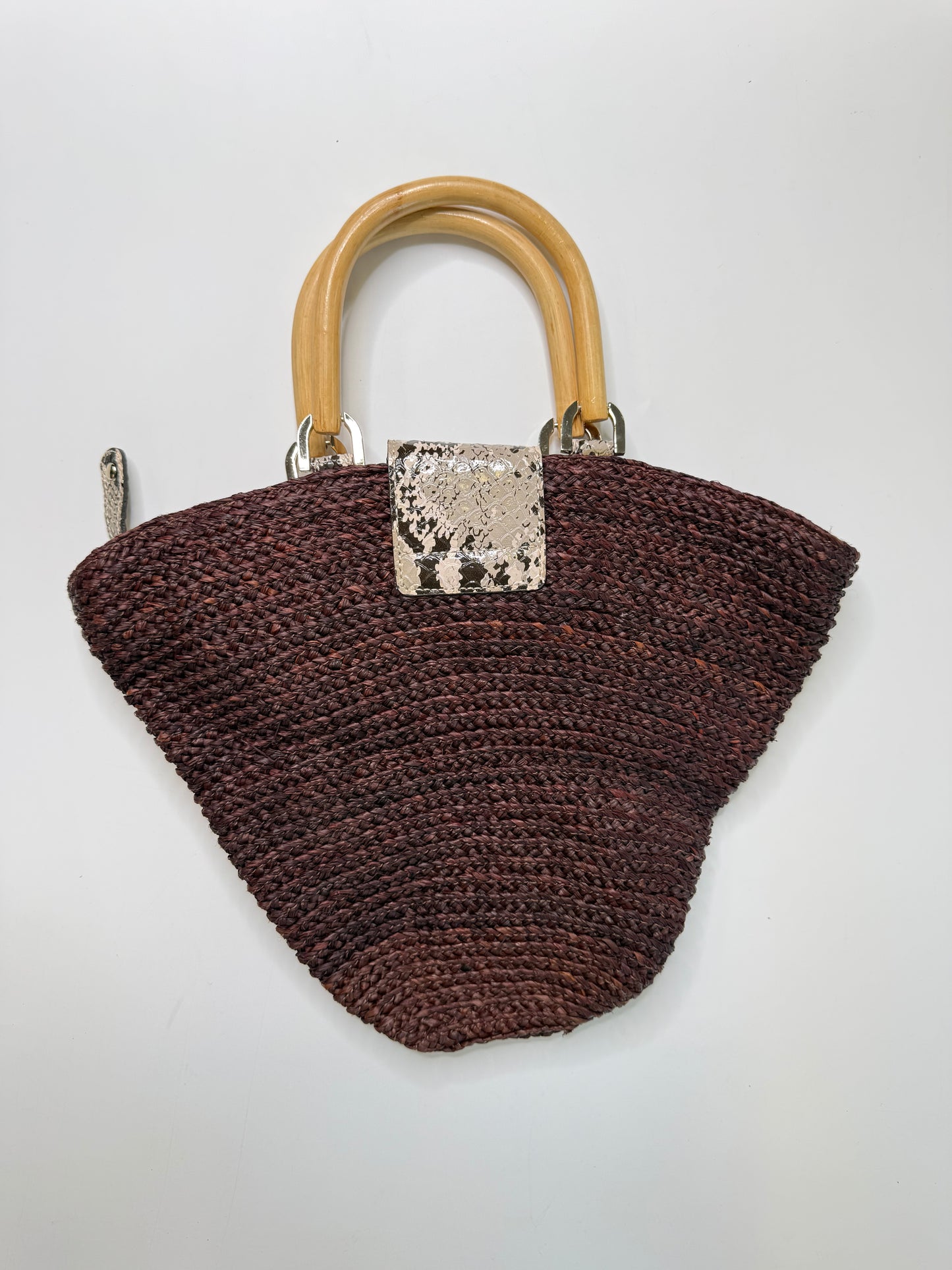 GUESS VINTAGE WOVEN STRAW TOTE BAG