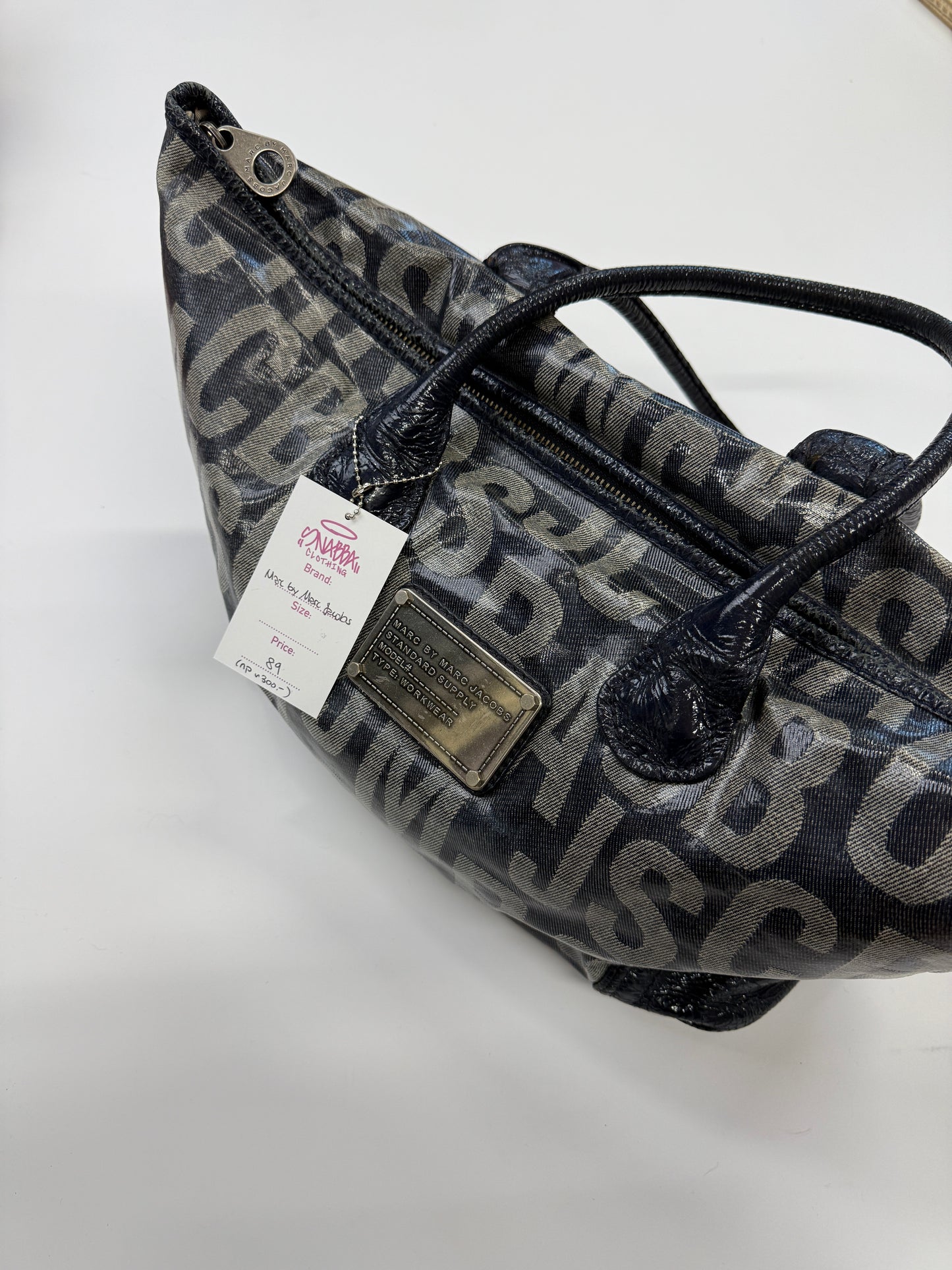 MARC BY MARC JACOBS