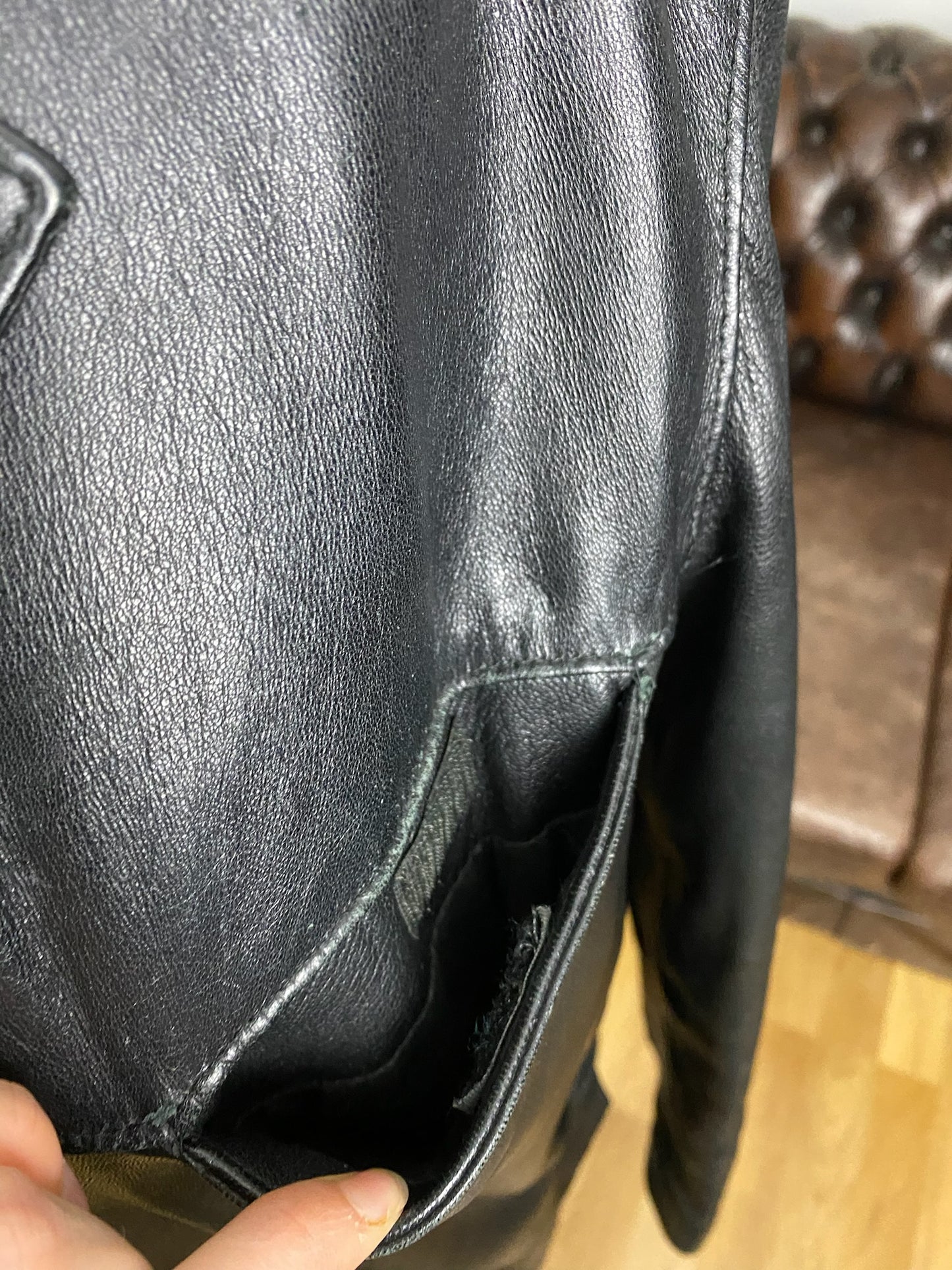 REAL LEATHER COAT (M)