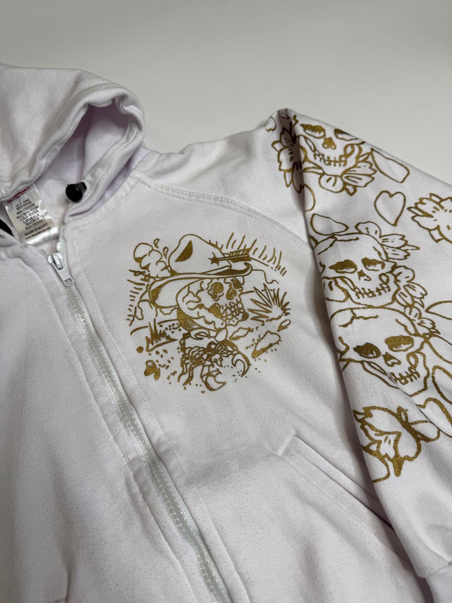 RARE VINTAGE ED HARDY "DANGEROUS" ZIP HOODIE (XS)
