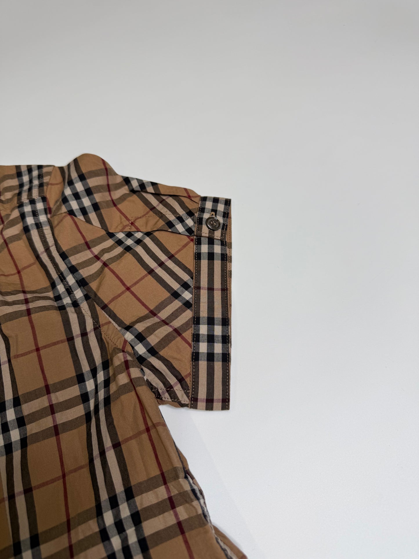 VINTAGE BURBERRY SHIRT (w. L)